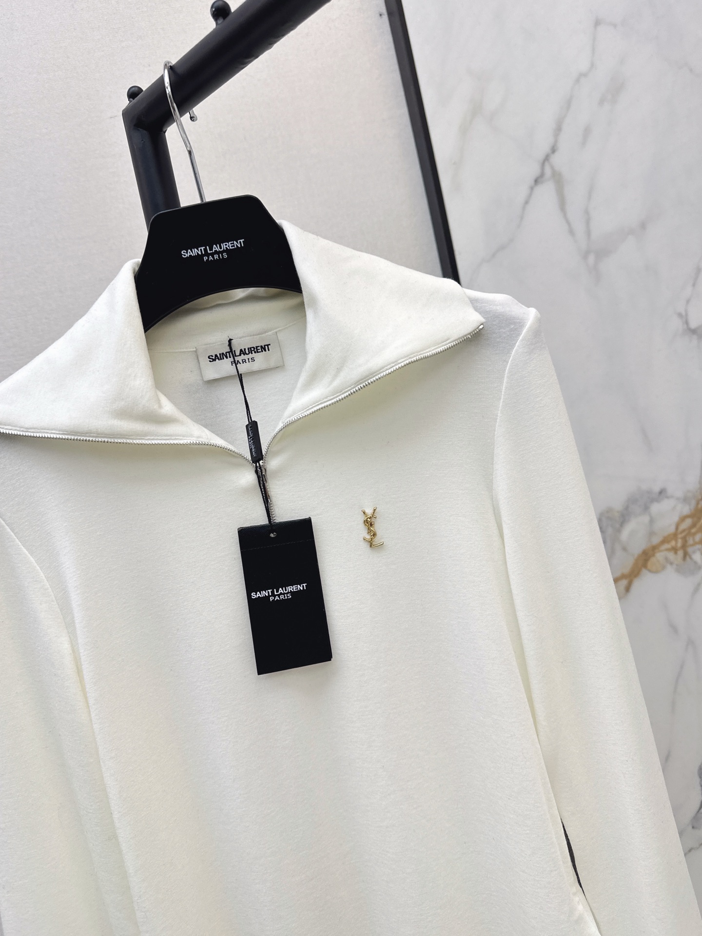 Sain 26fw zip-up knit basic tee