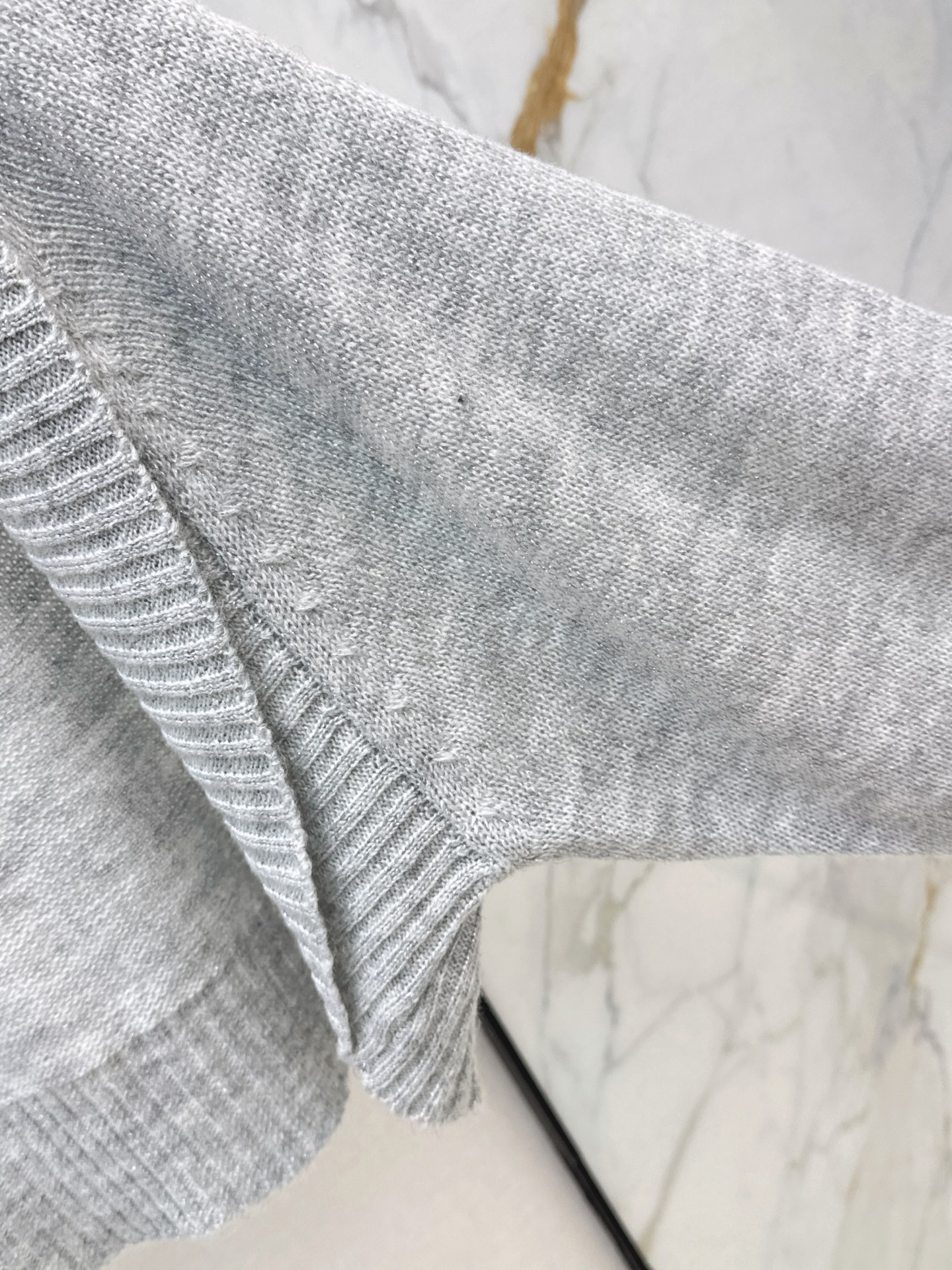 Loe 26fw cropped knit cardigan