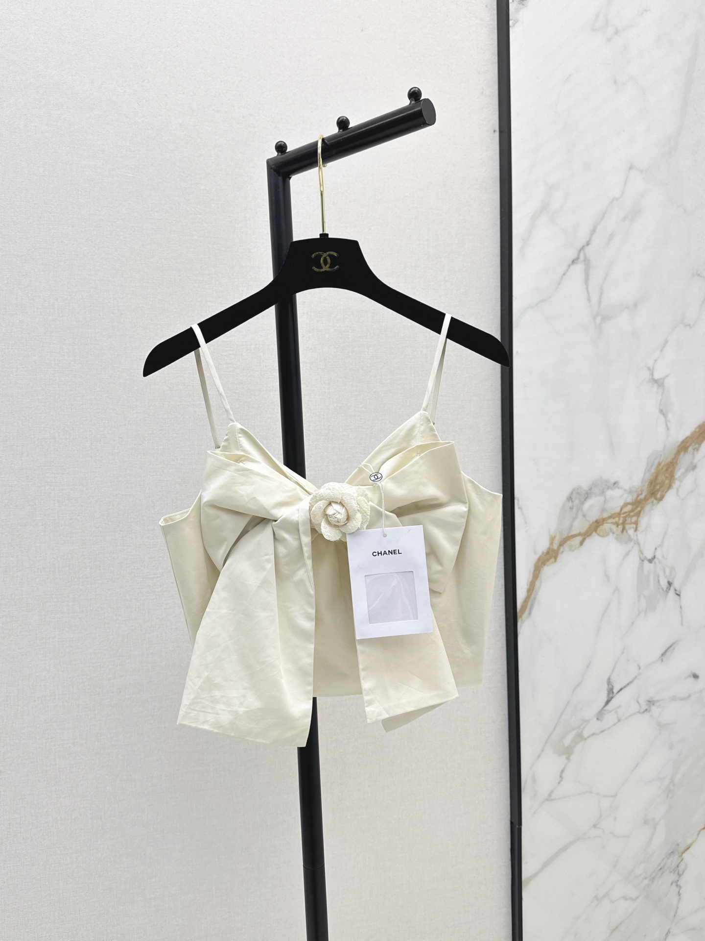 Chan 26fw bow camisole