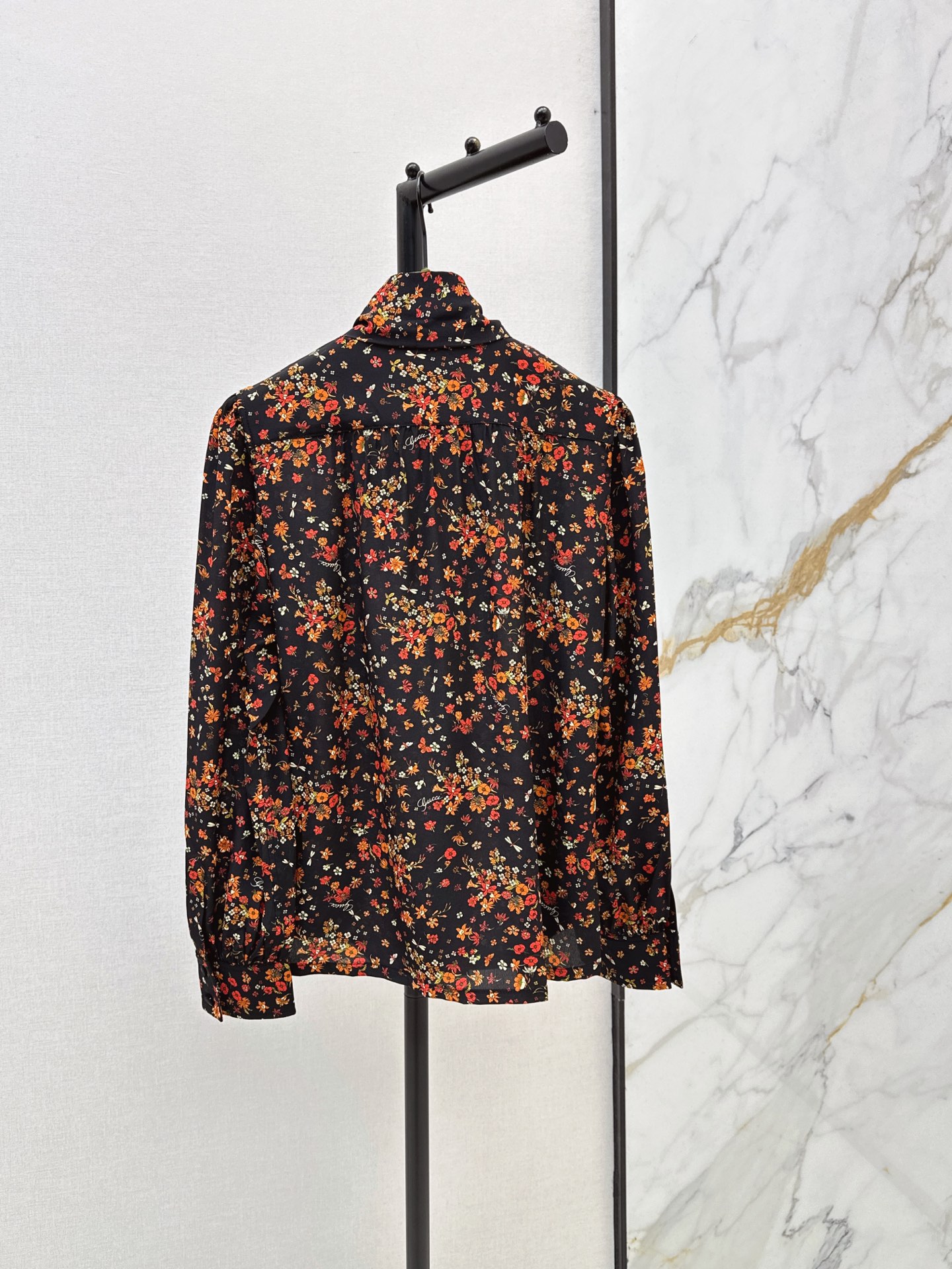 Guc 26fw ribbon shirt