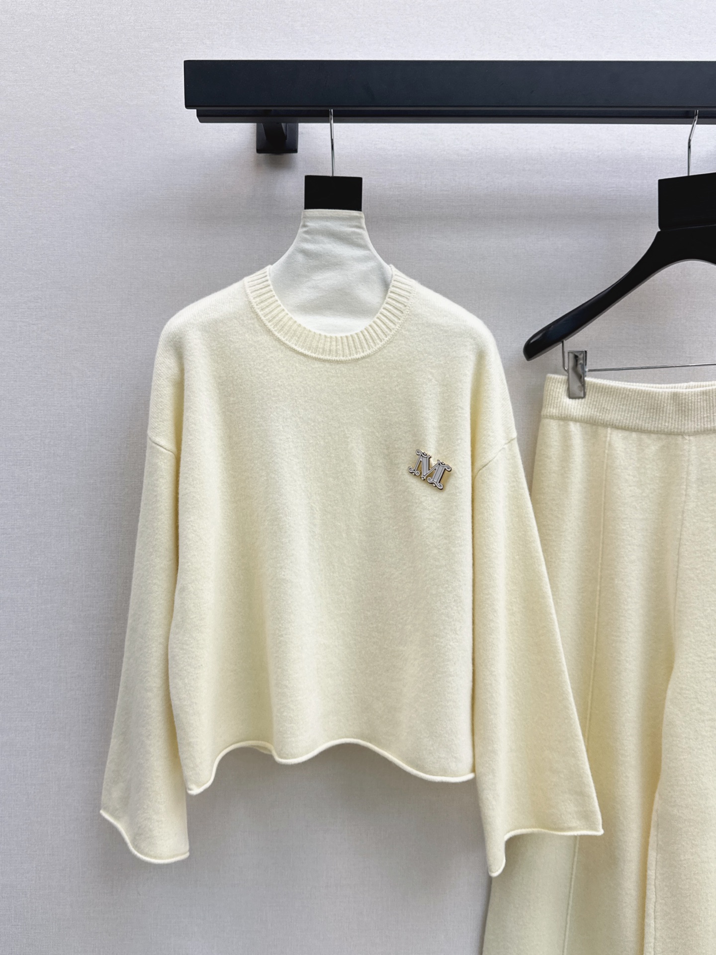 Max 26fw wool sweater pants sents
