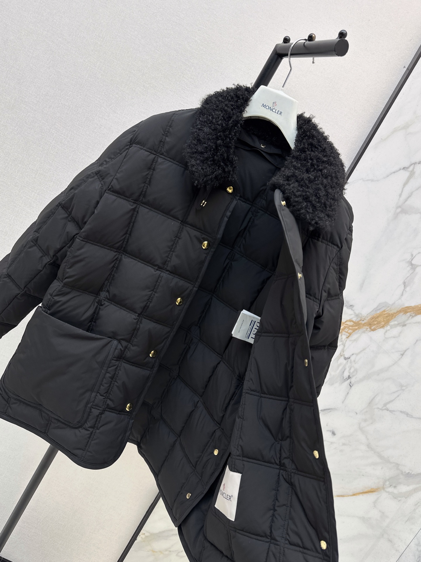 Monc 26fw down jacket