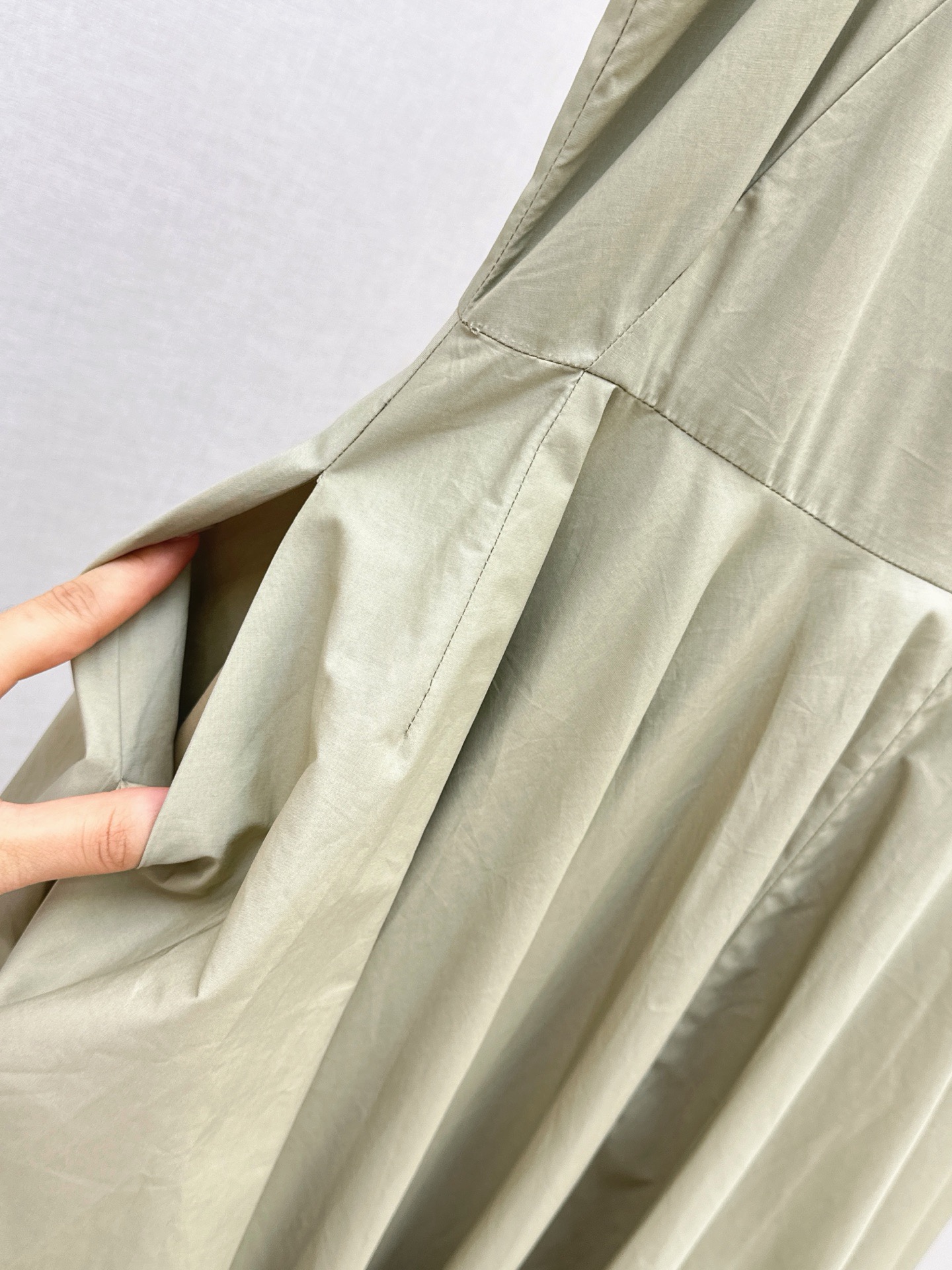 Giv 26ss slip dress
