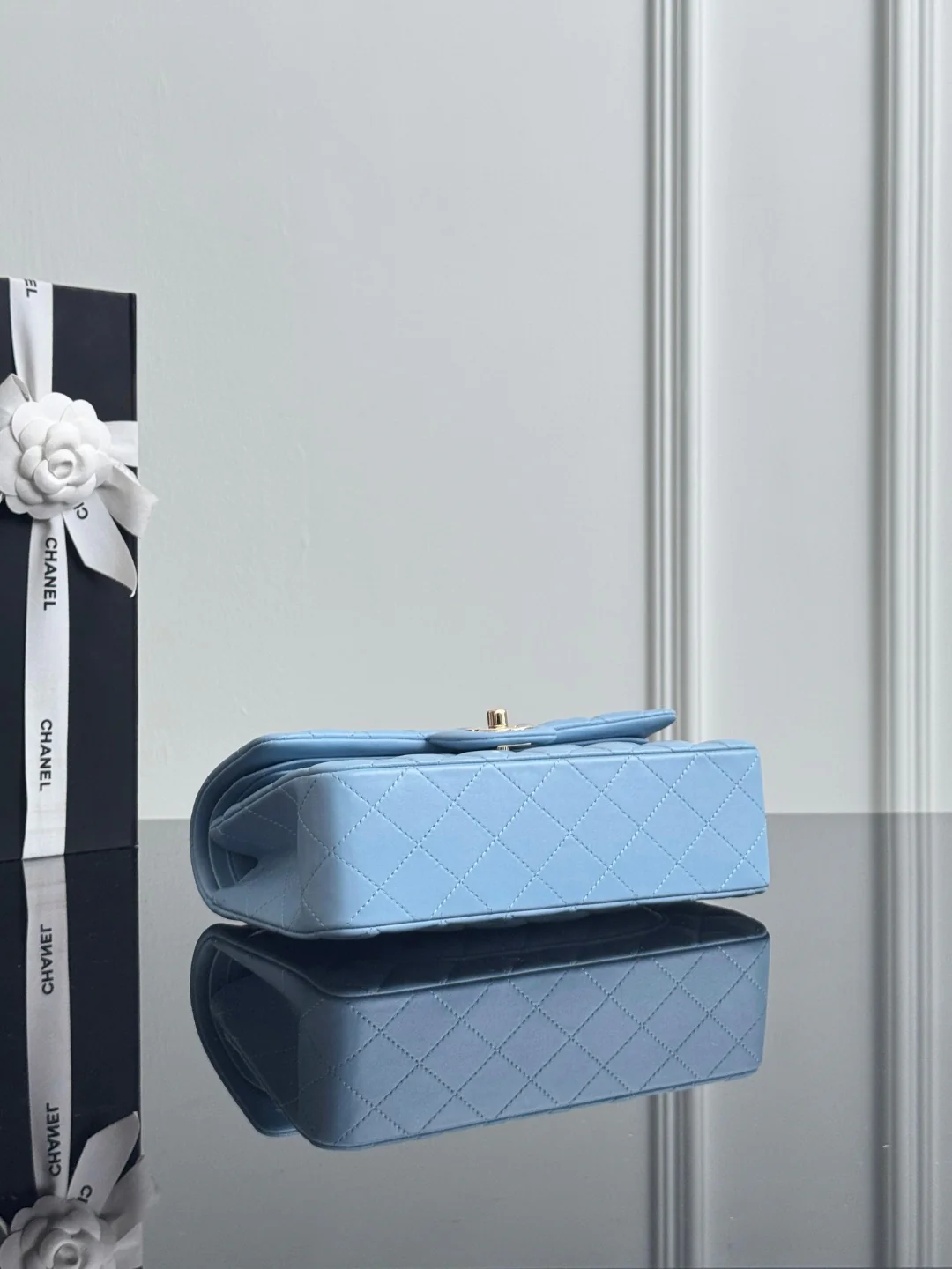 Chan cf23 chain shoulder bag