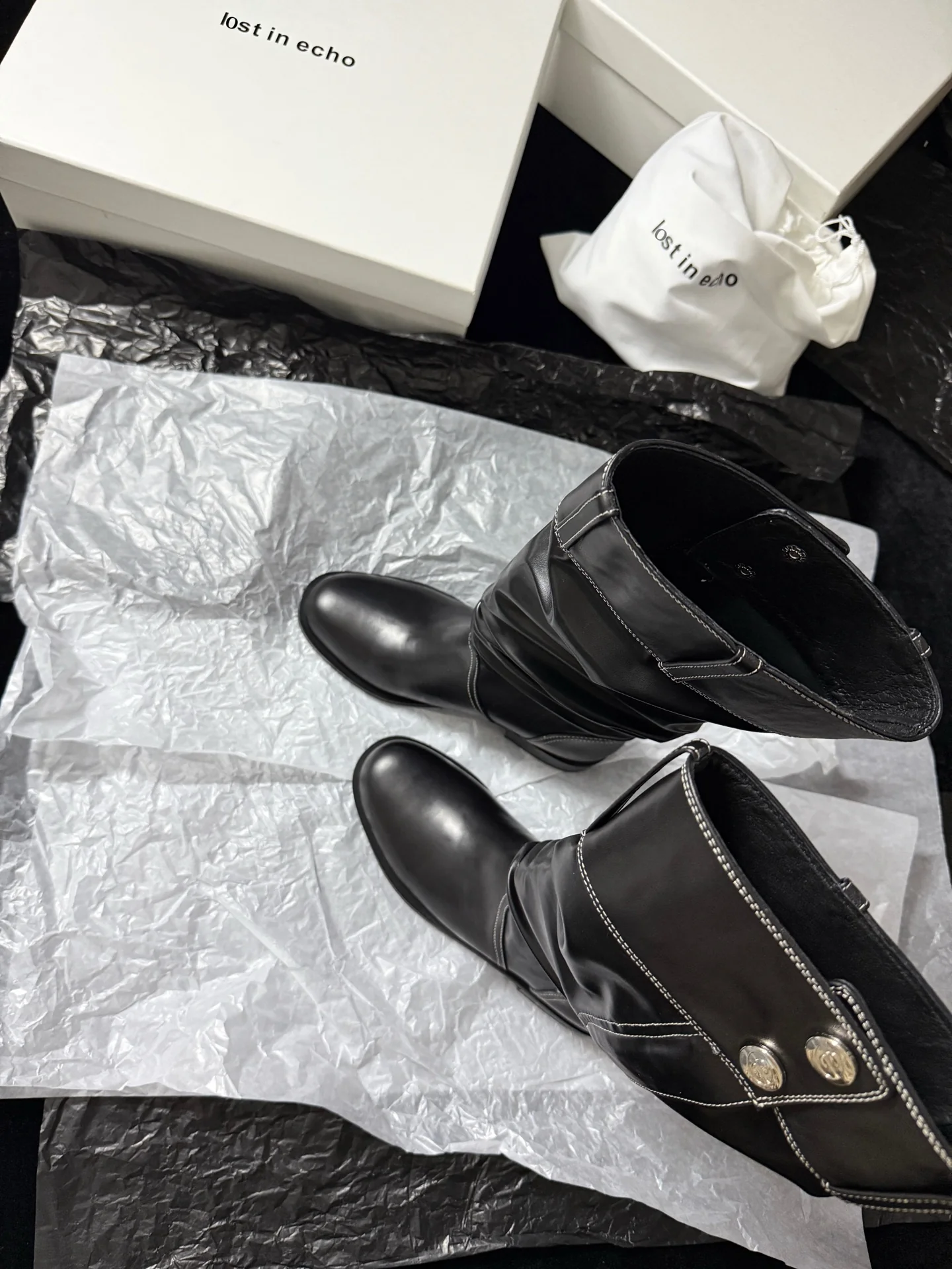 Lost 25fw slouch boots