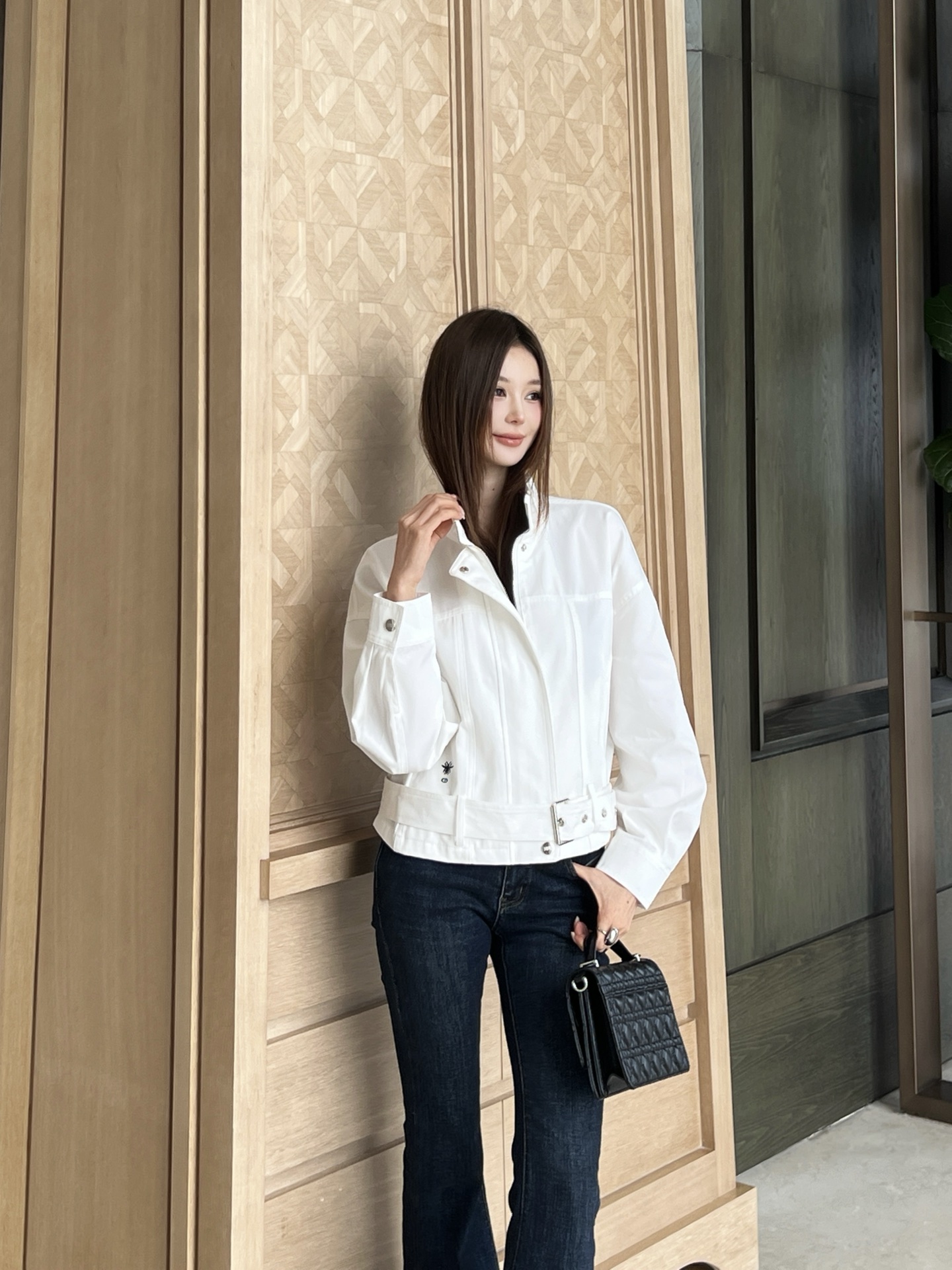 CD 26fw Stand-Collar Belted Cropped Jacket