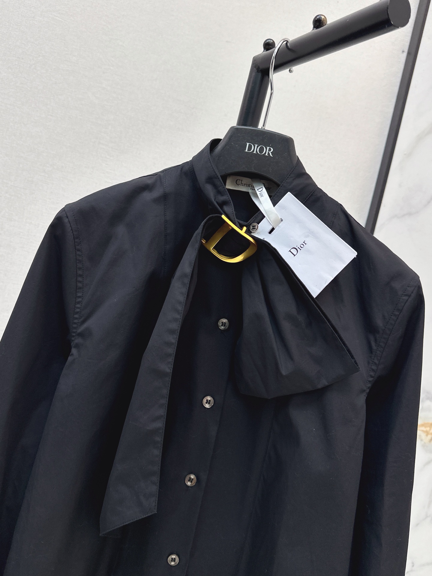 CD 26fw Ring-Detail Tie-Neck Shirt