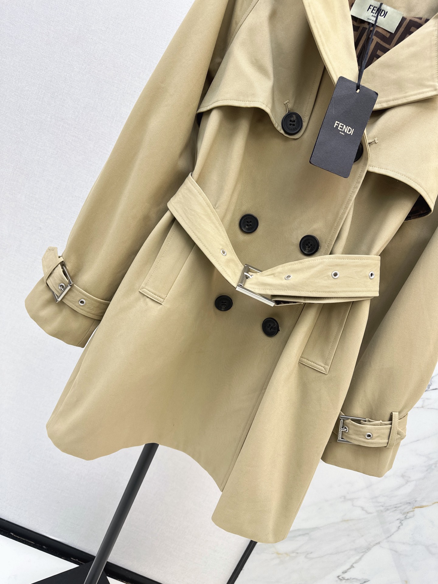 Fen 26fw hooded trench coats