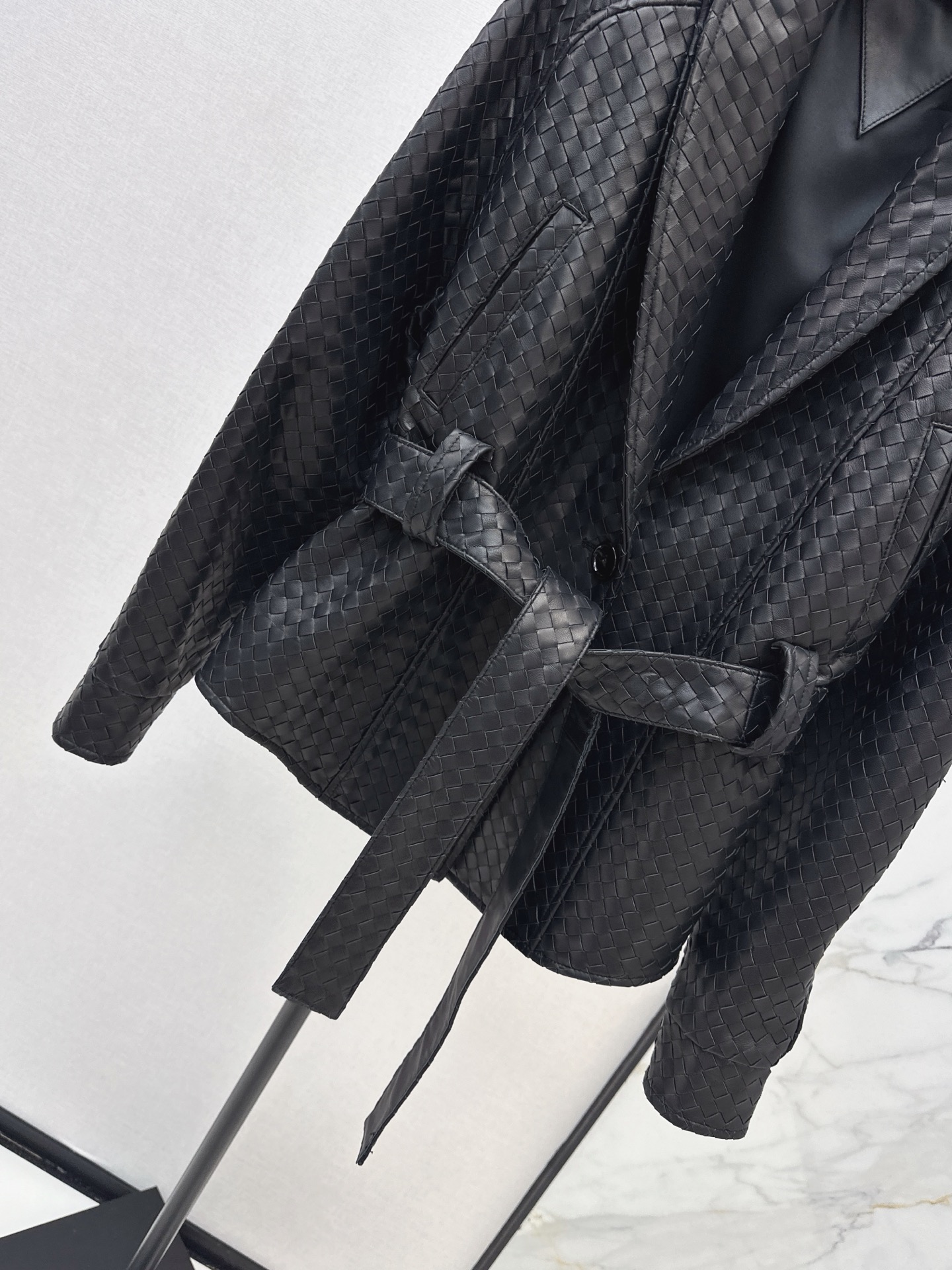 Bott 26ssbelted leather jacket