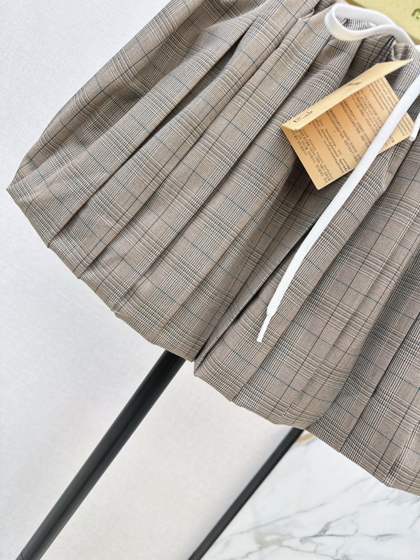 Miu 26fw check mini skirt