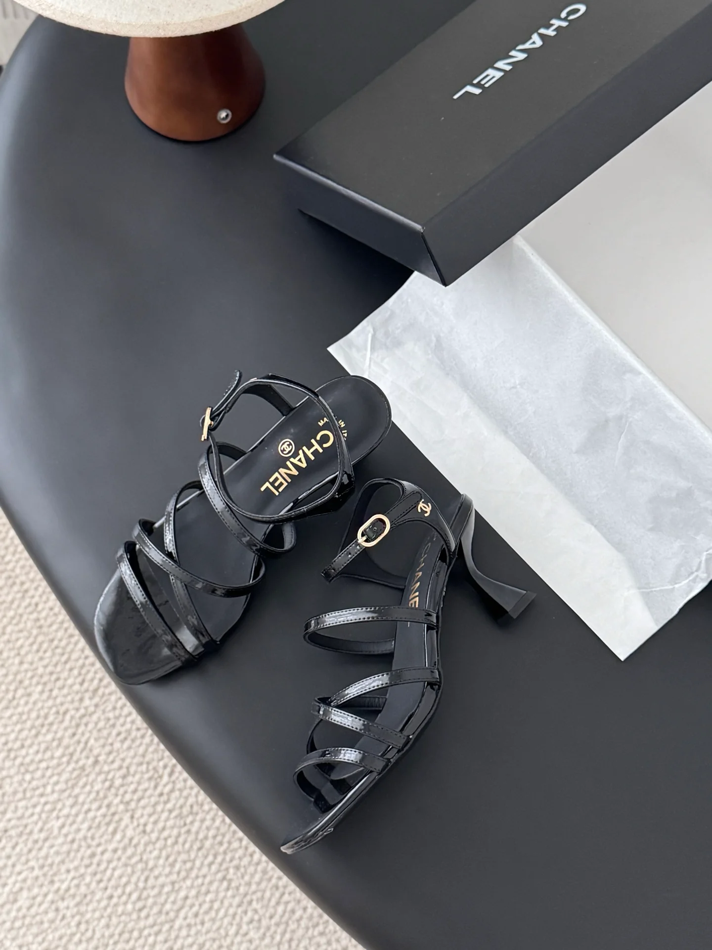Chan 25fw kitten sandals