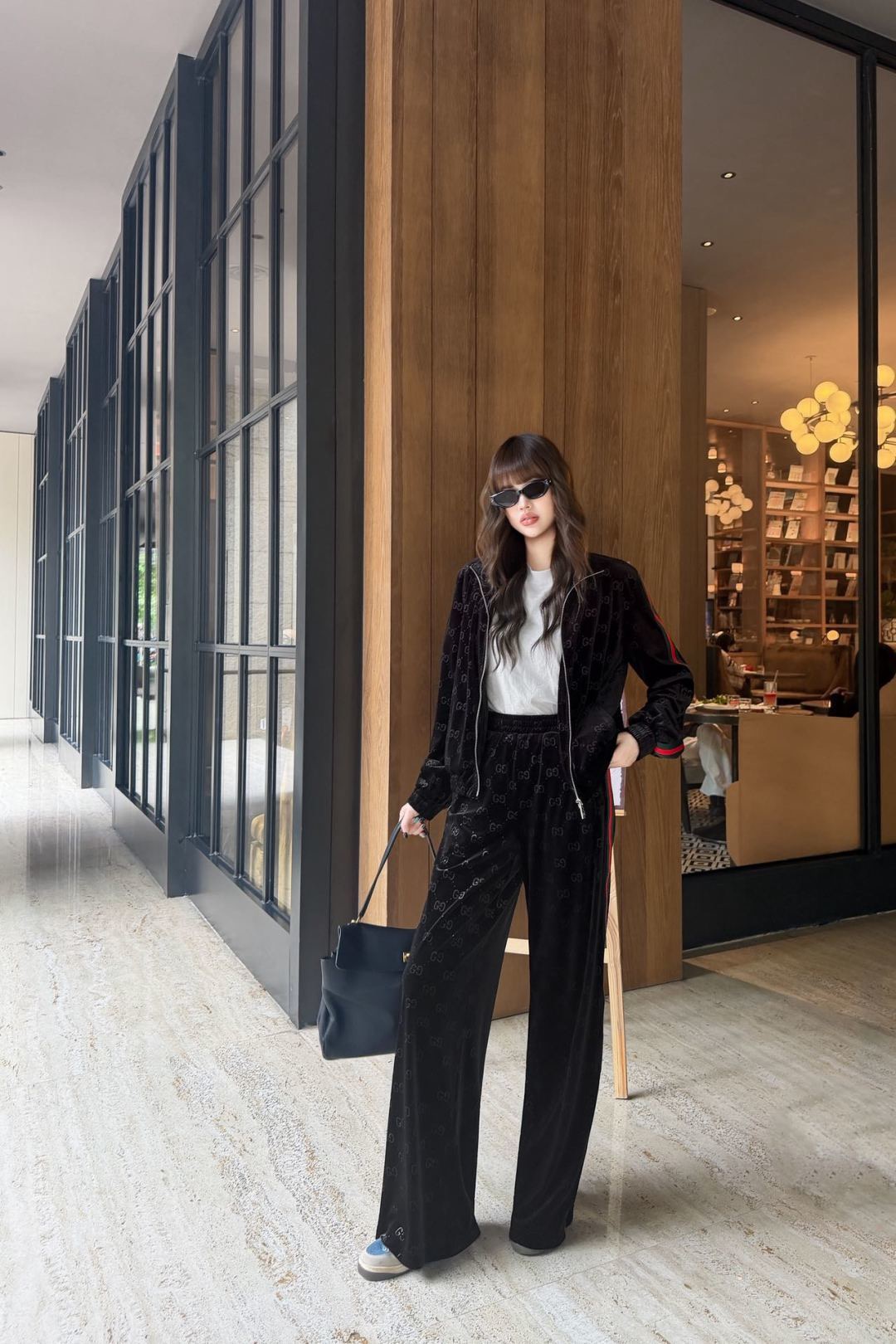 Guc 26fw velvet jacket straight-leg pants sets