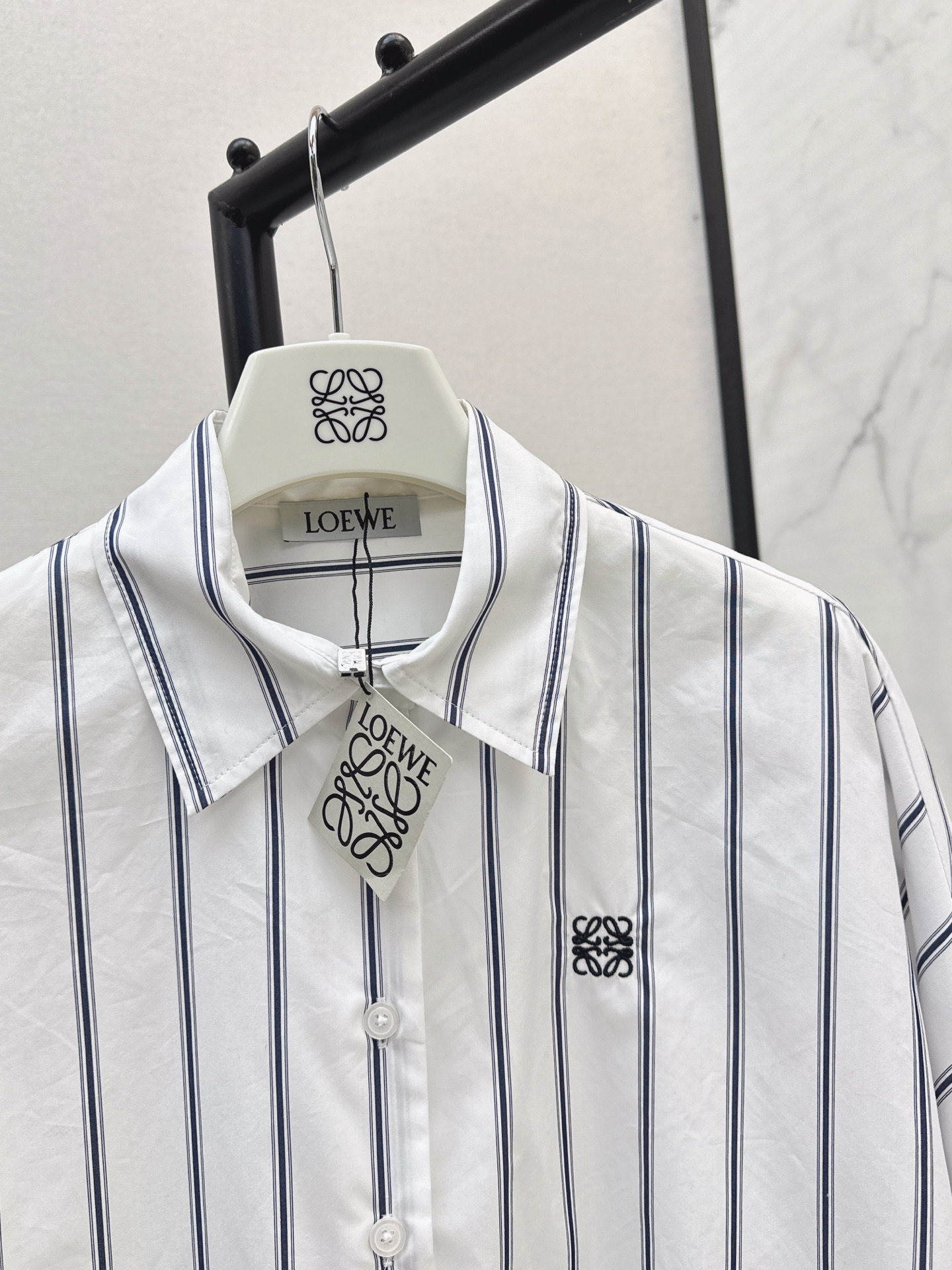 Loui 26fw stripe shirt