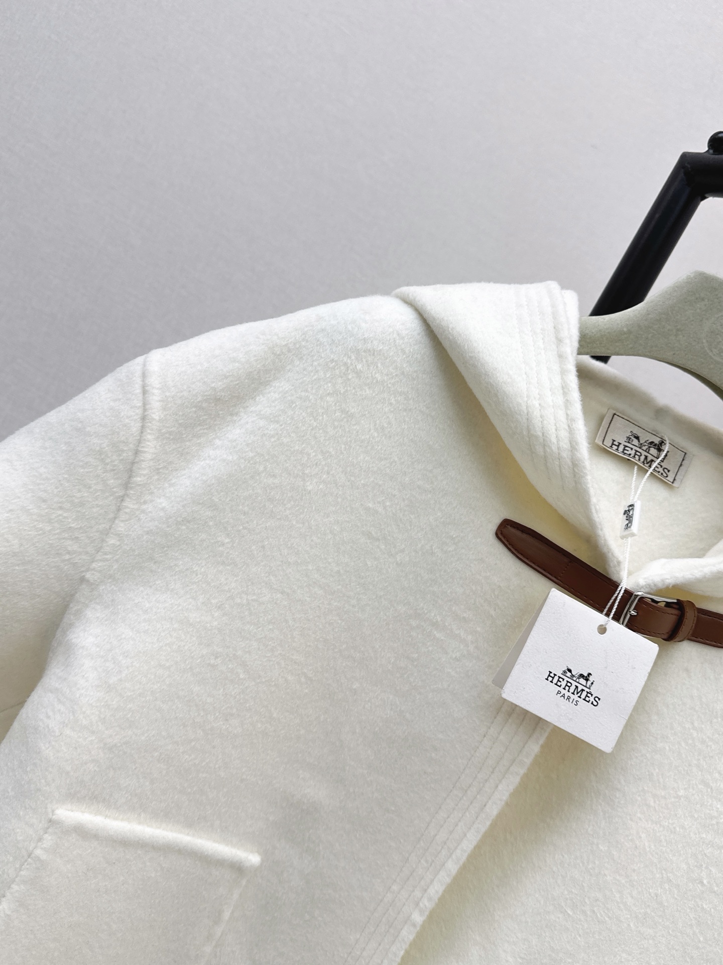 Her 26fw woolen hooded jacket