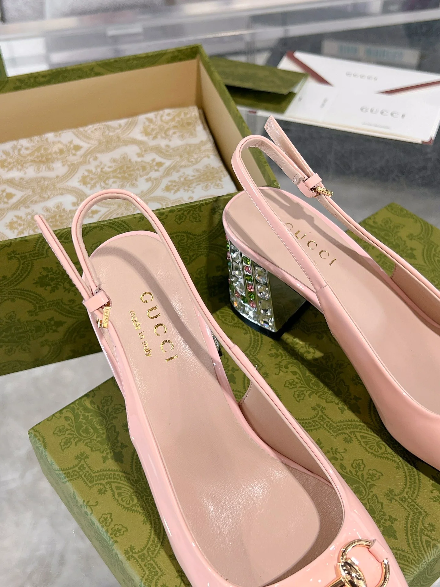 Gucc 26ss rhinestone slingback chunky heel
