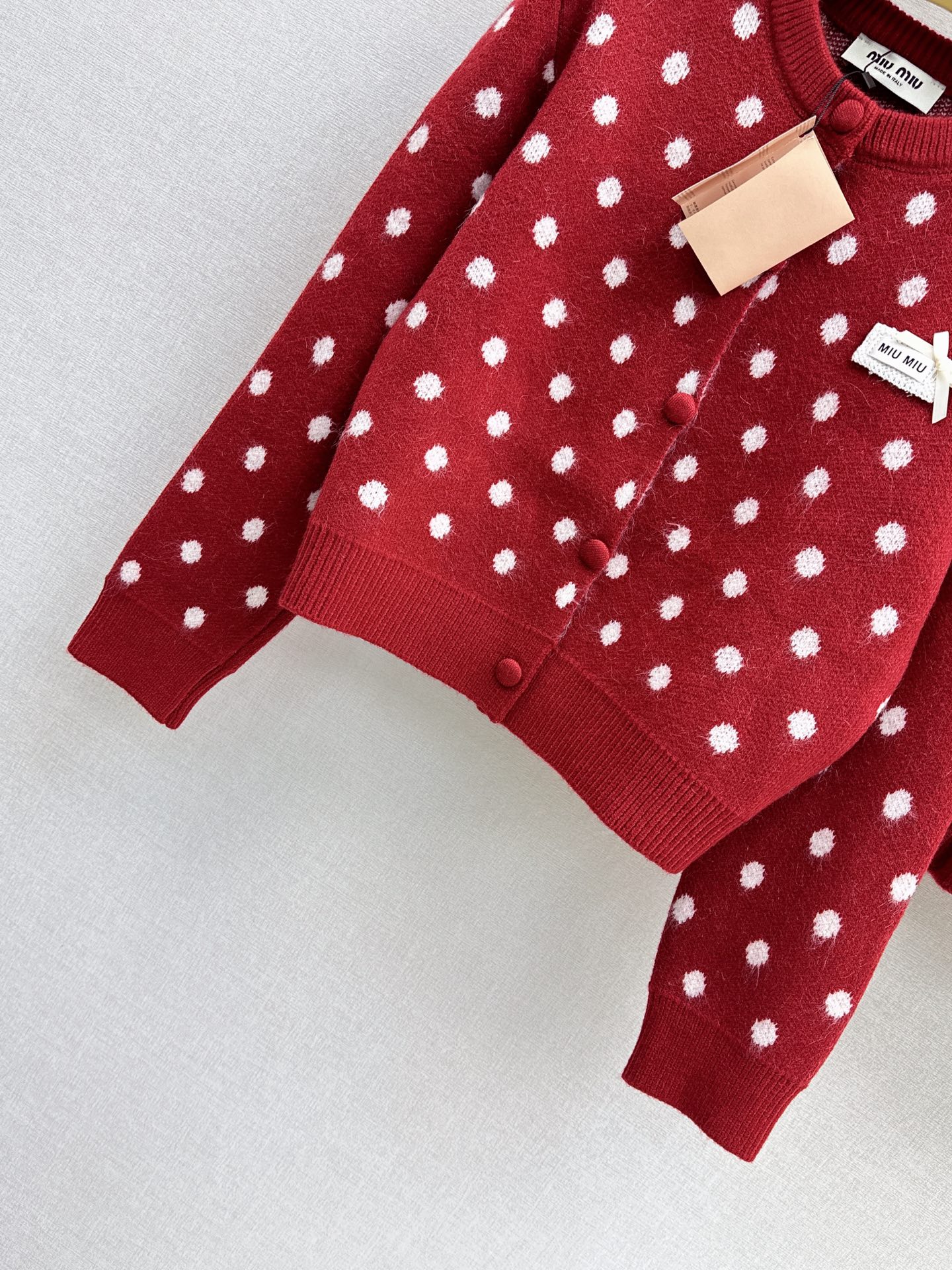 Miu 26fw polka-dot knit cardigan skirt sets
