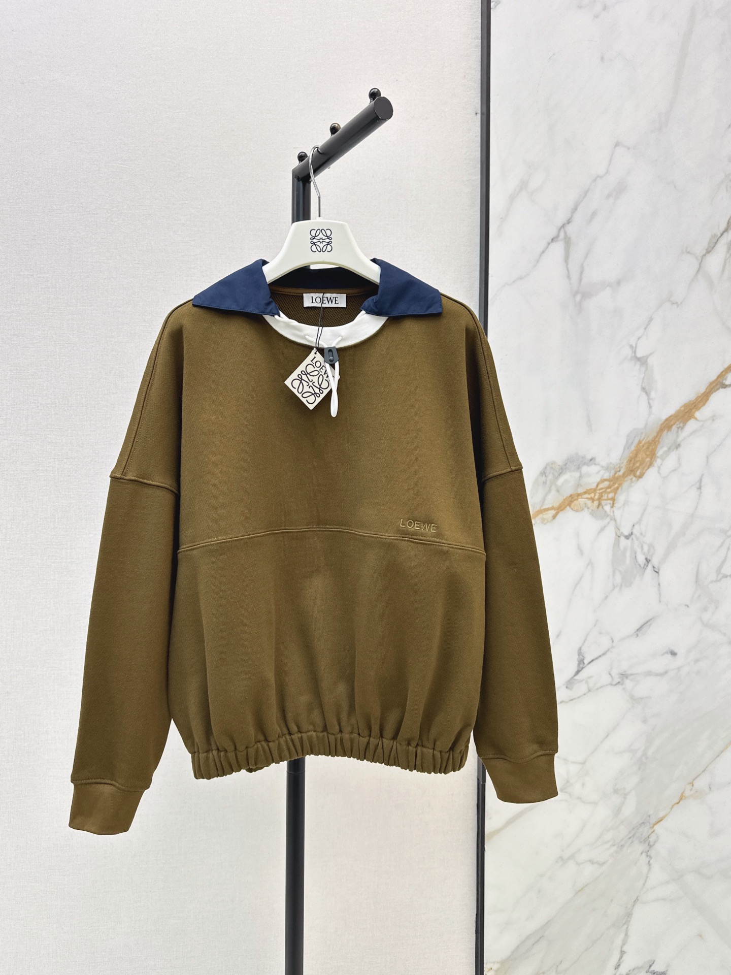 Loe 26fw drawstring sweatshirt