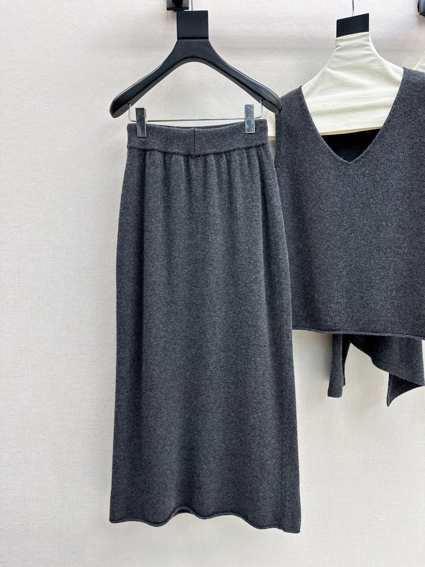 Max 26fw wool knit vest cardigan skirt sets