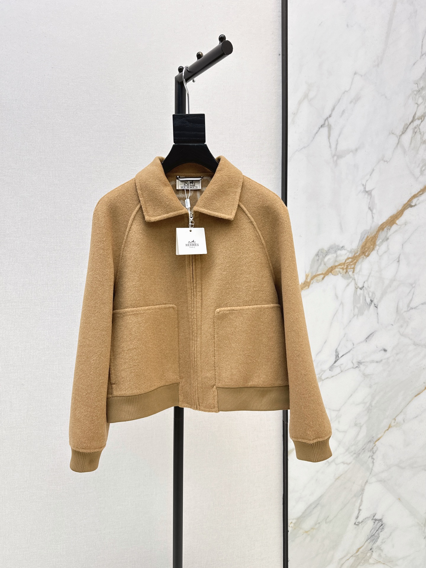 Her 26fw cropped jacket