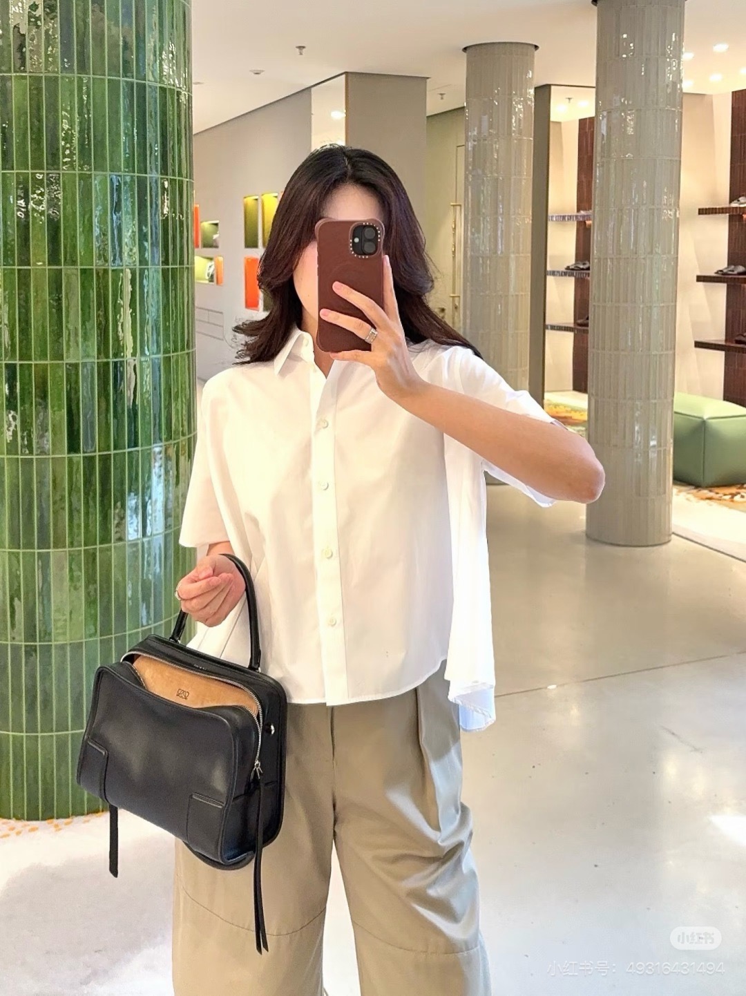 Loe 26fw cropped shirt