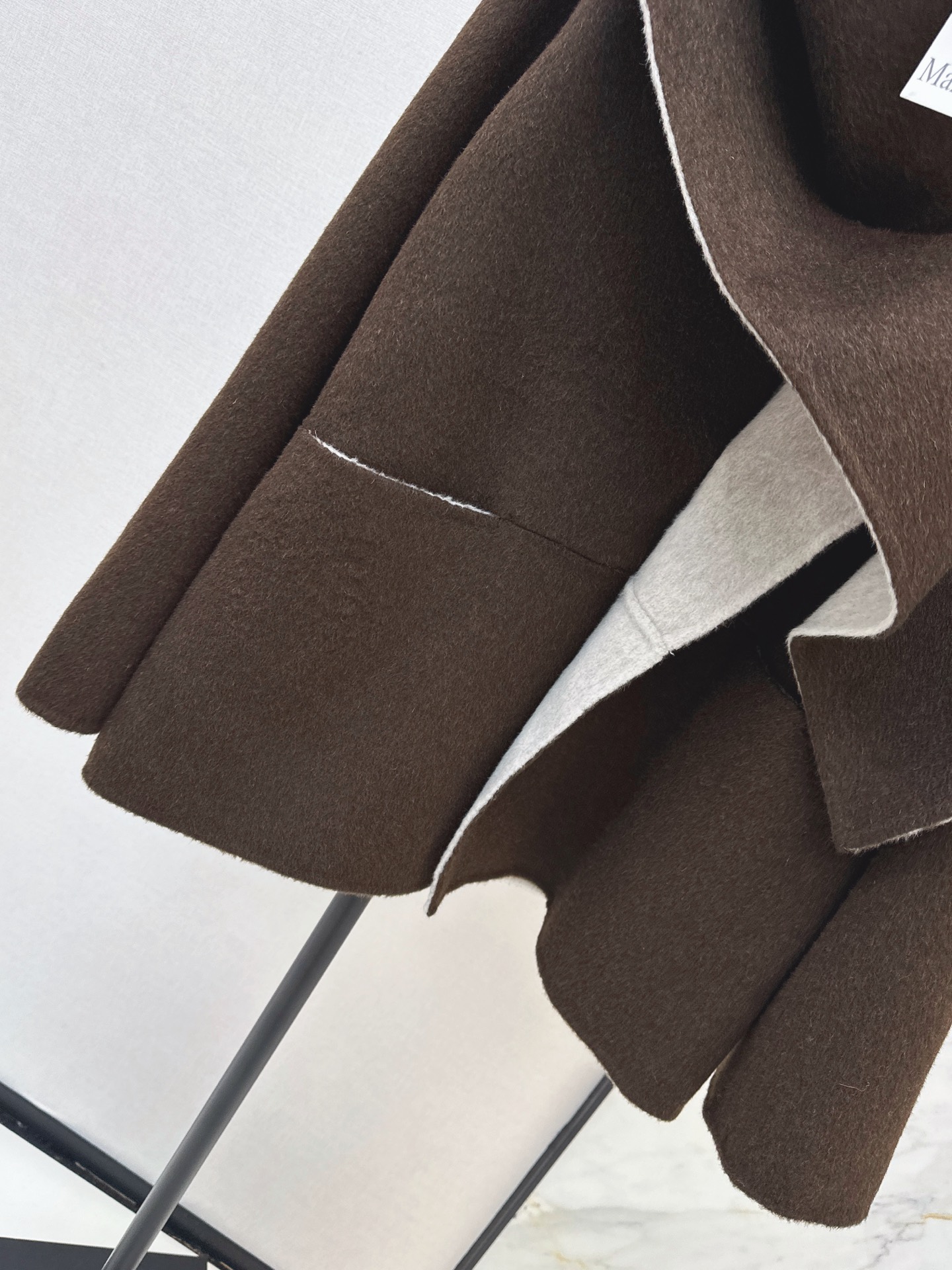 Max 26fw cropped woolen overcoats