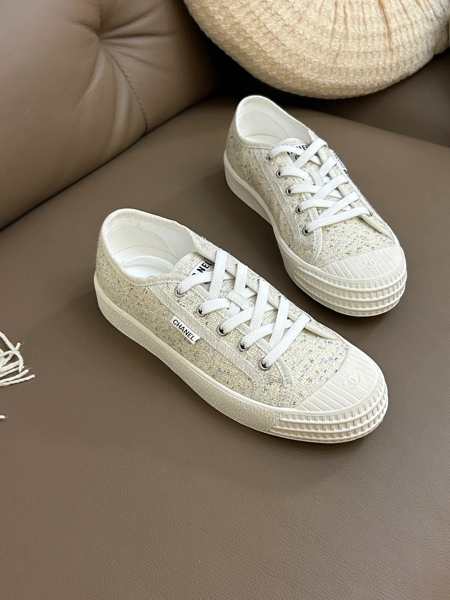 Chan 25fw causal canvas sneakers