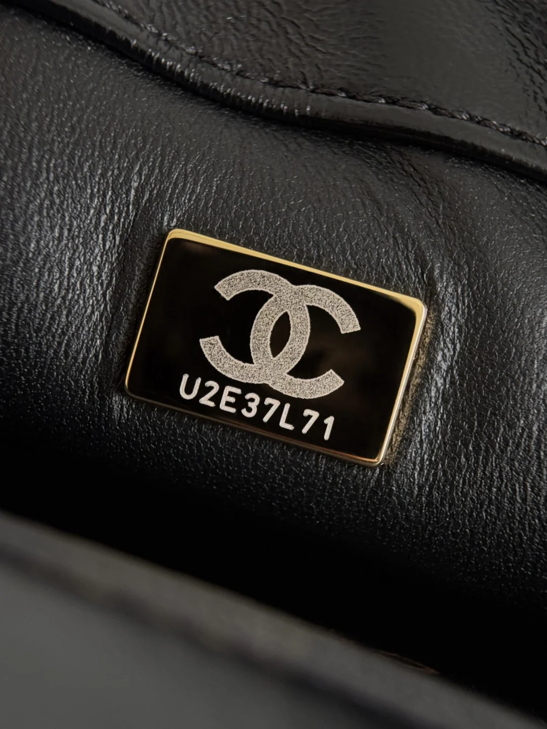 Chan 24B mini flap bag with top handle