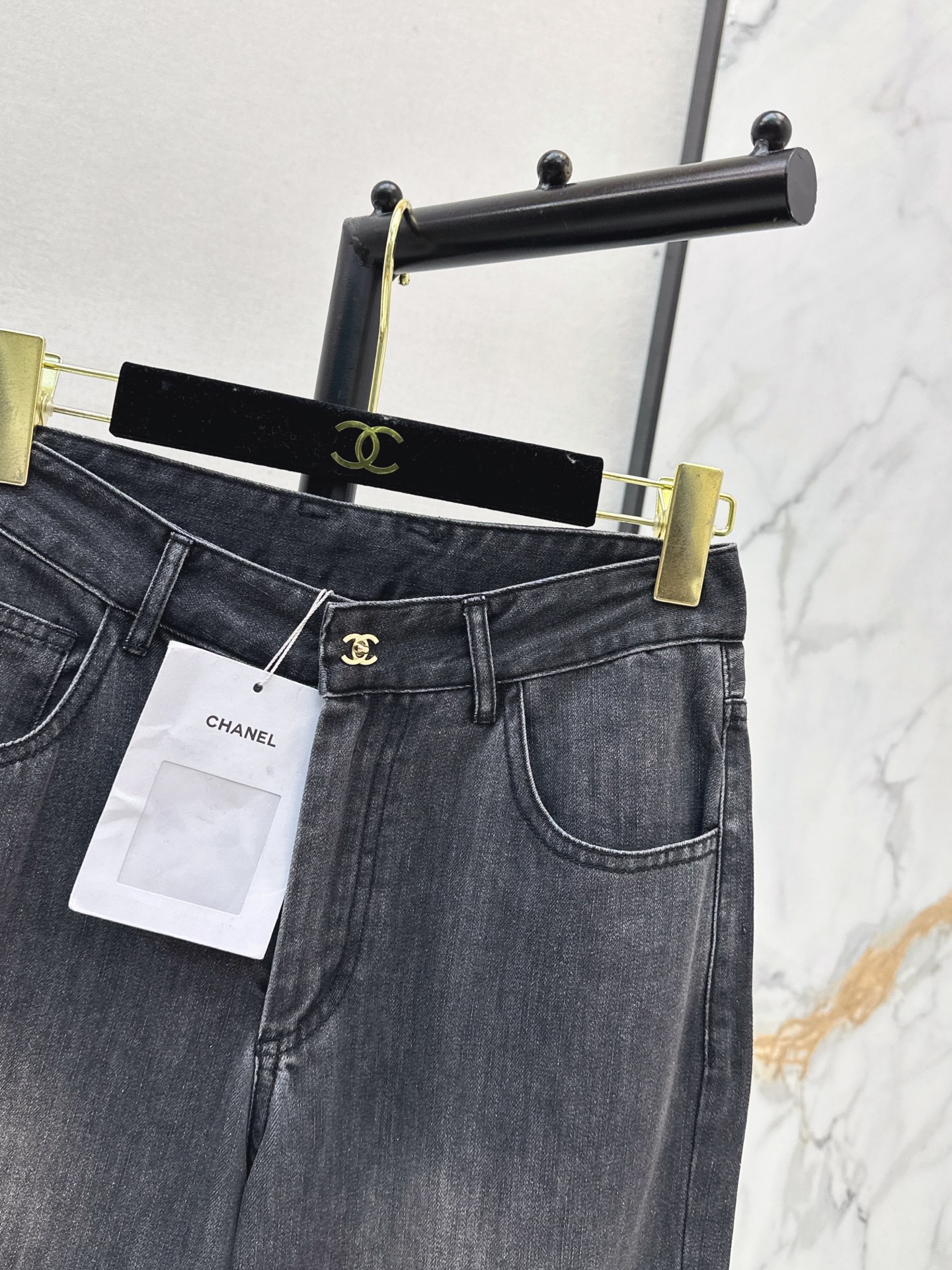 Chan 26ss straigh-leg jeans