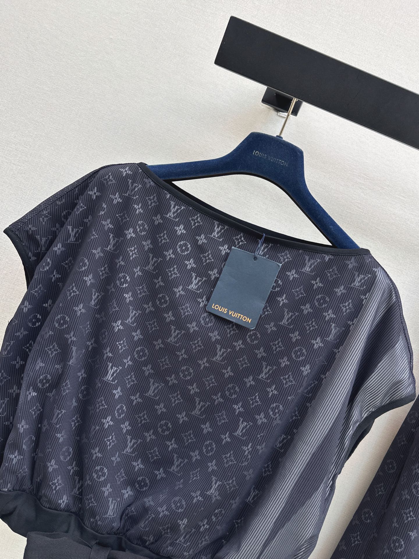 Loui 26ss print tie-hem top