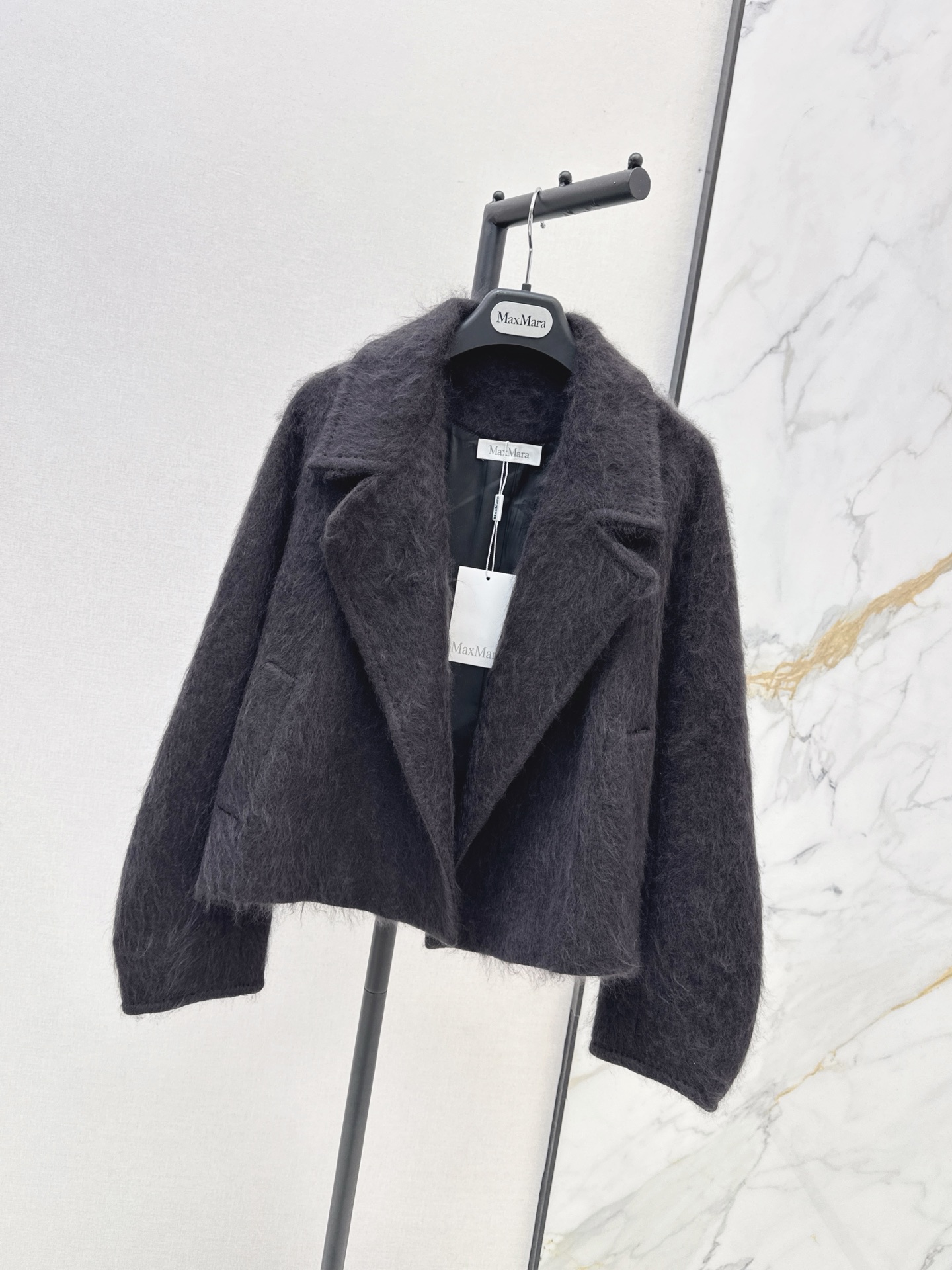 Max 26fw cropped woolen jacket