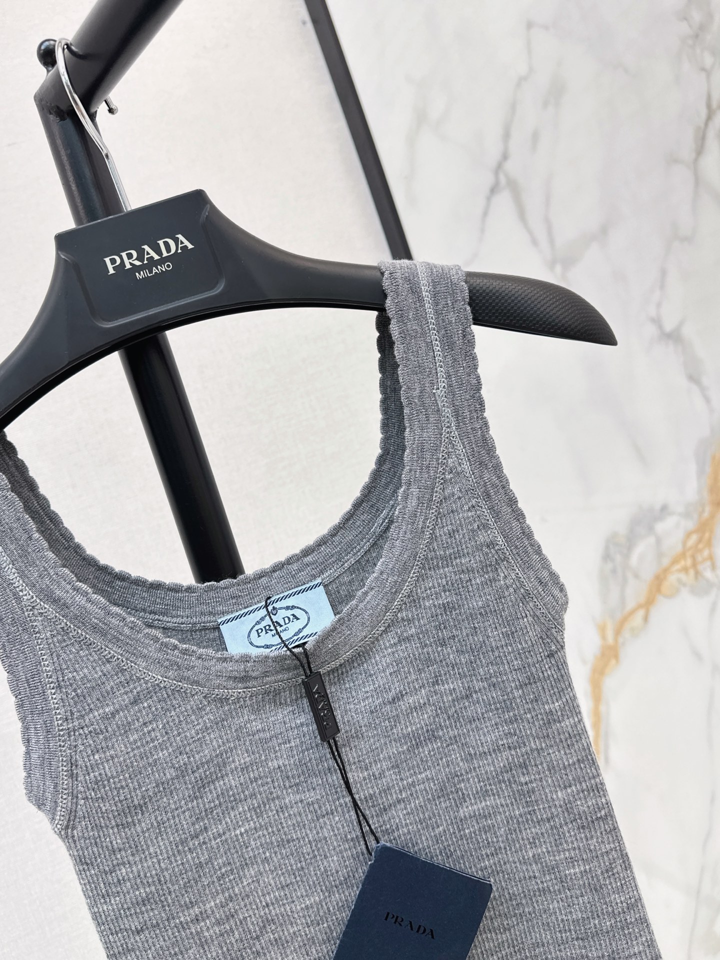 Pra 26fw knit vest