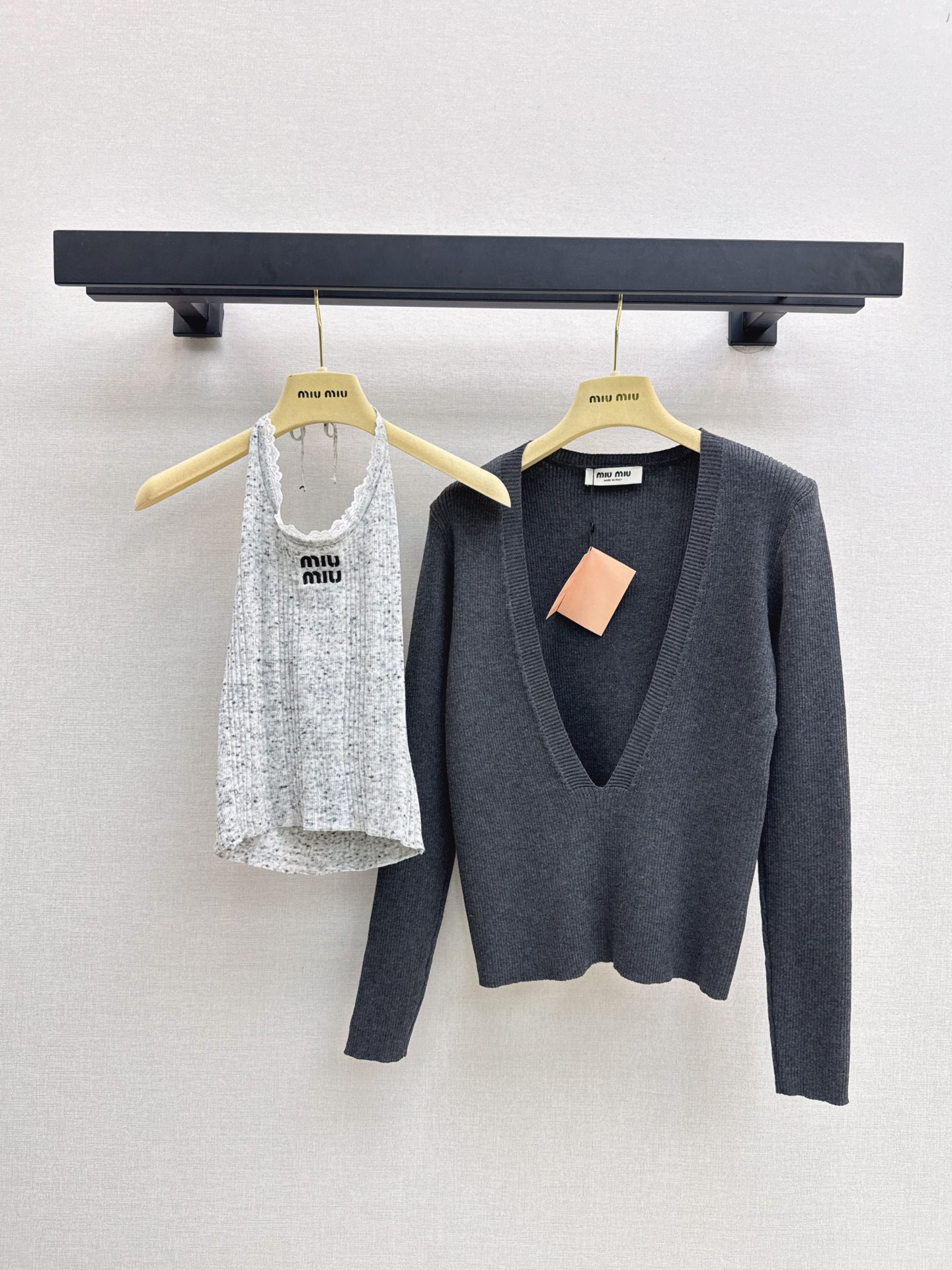 Miu 26fw knit camisole knit sweater sets