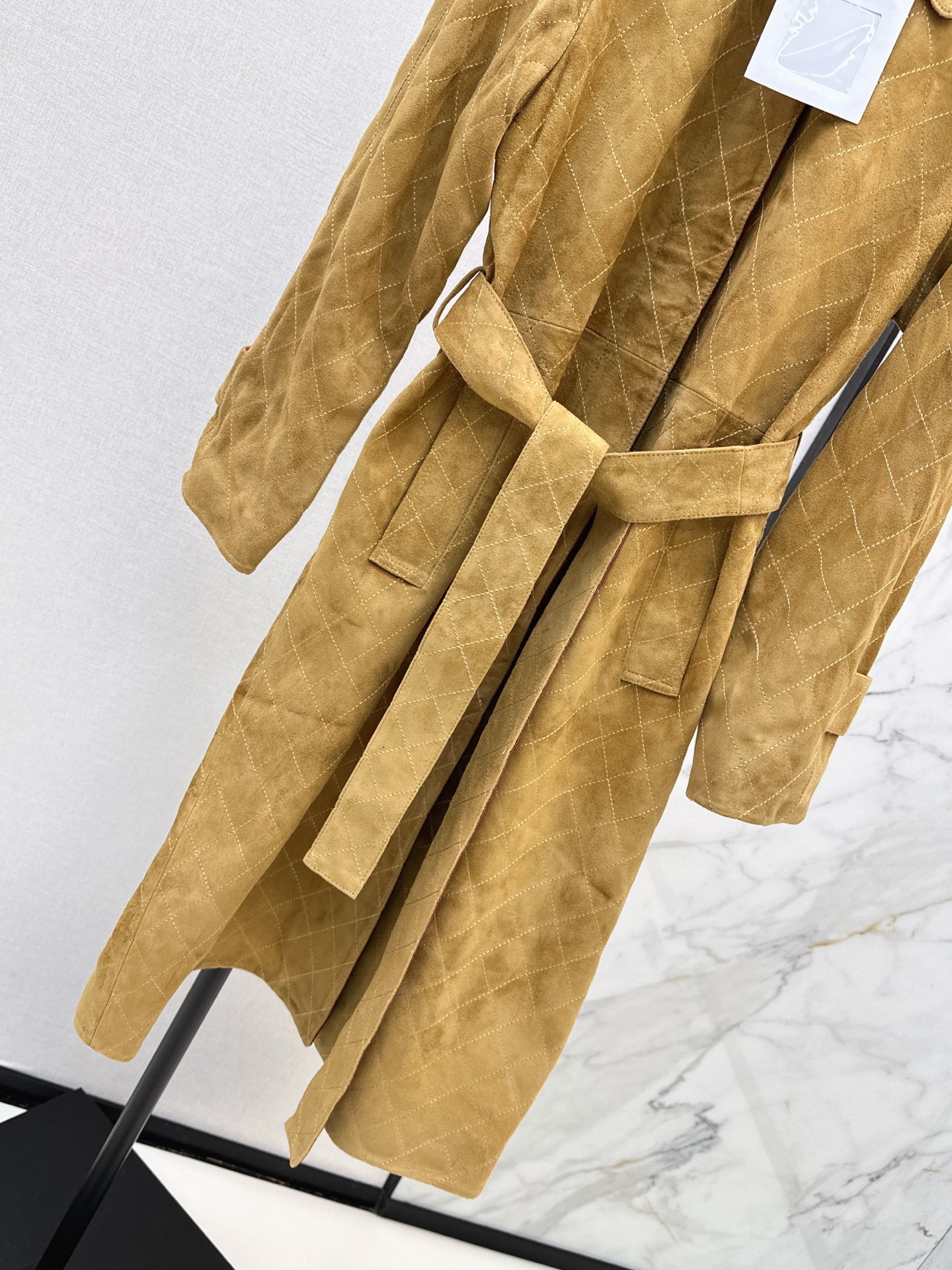 Chan 26fw suede fleece belted long jacket