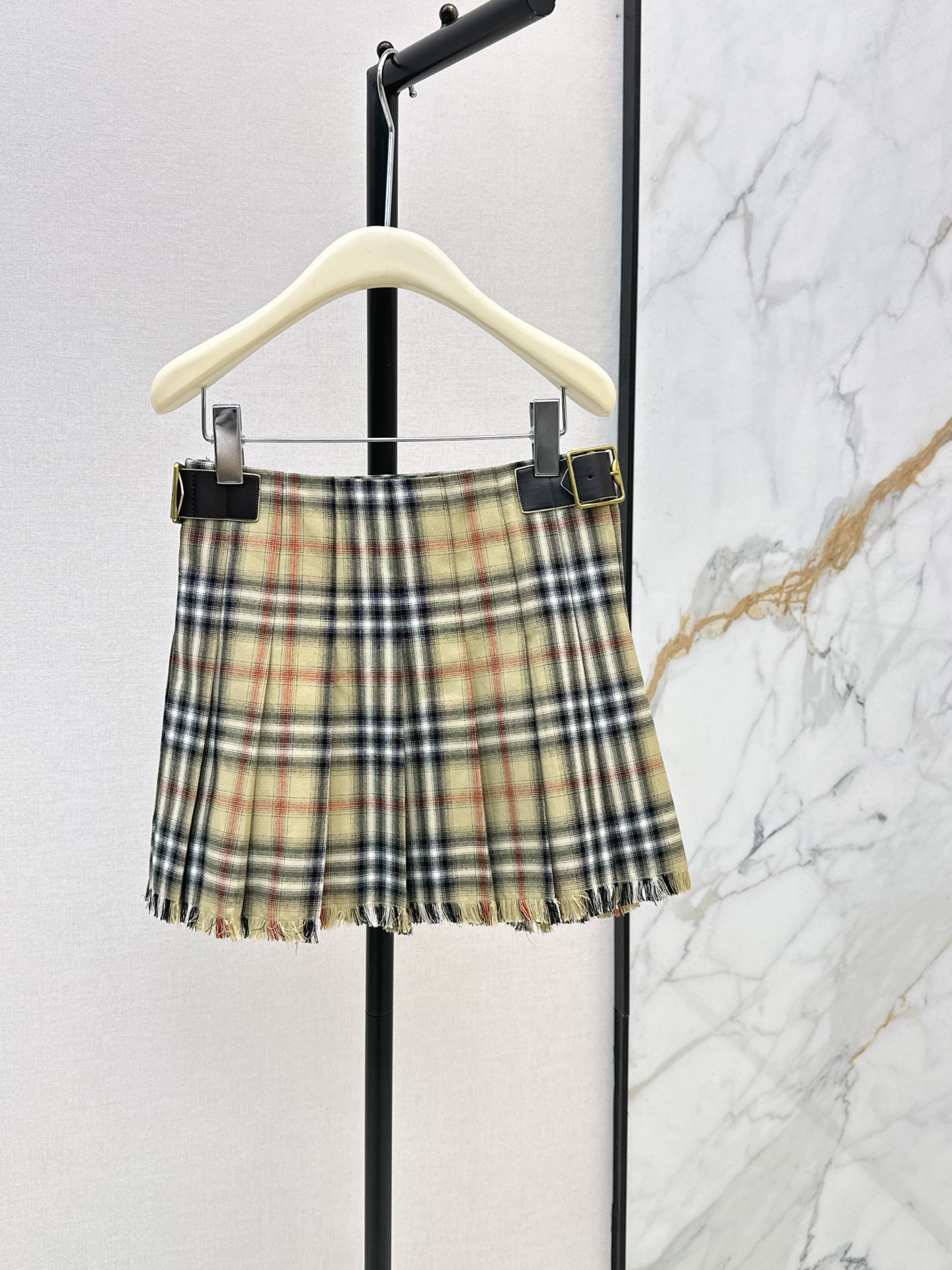 Bur 26fw plaid skirt