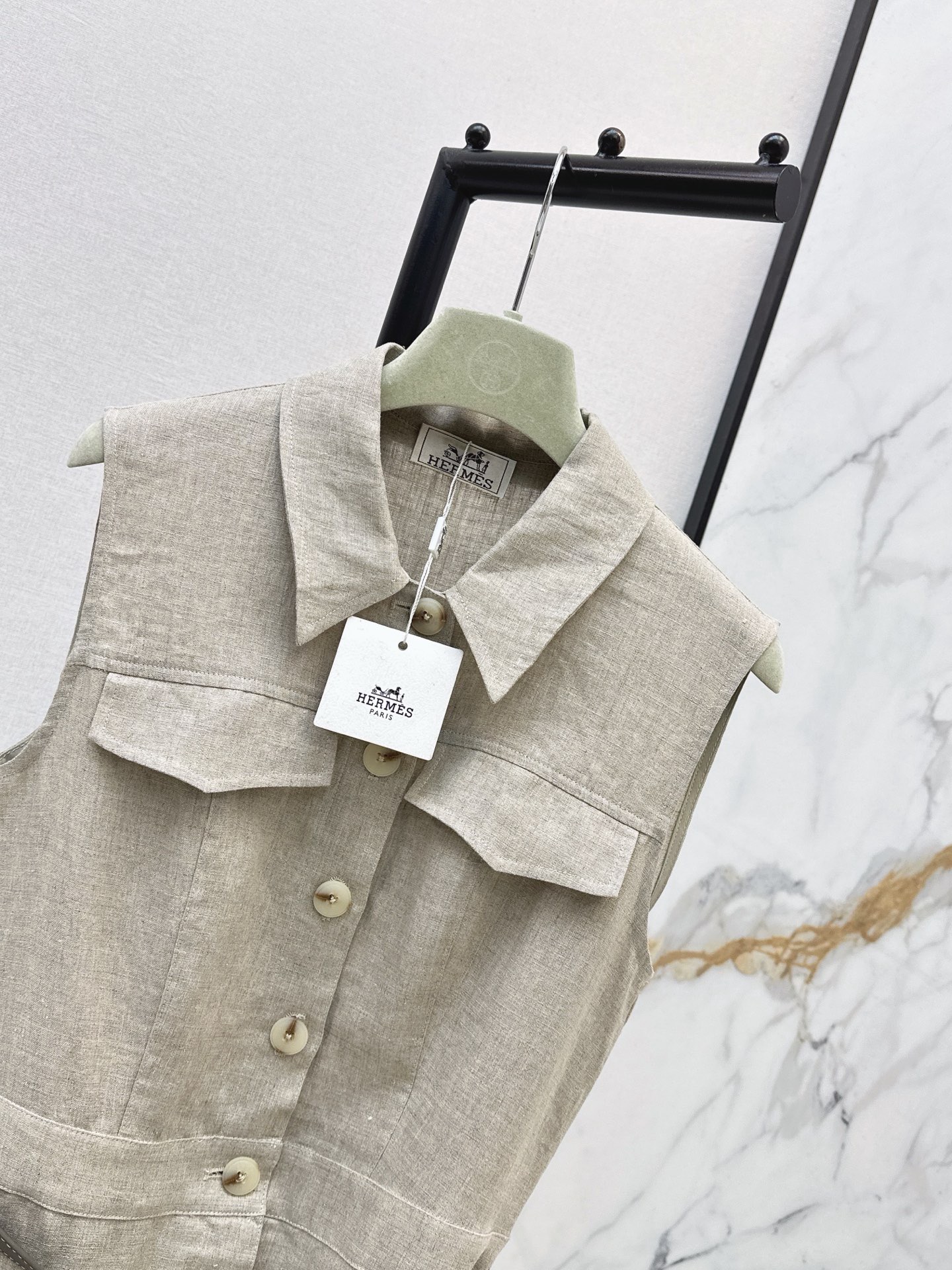 Her 26ss sleeveless linen dress