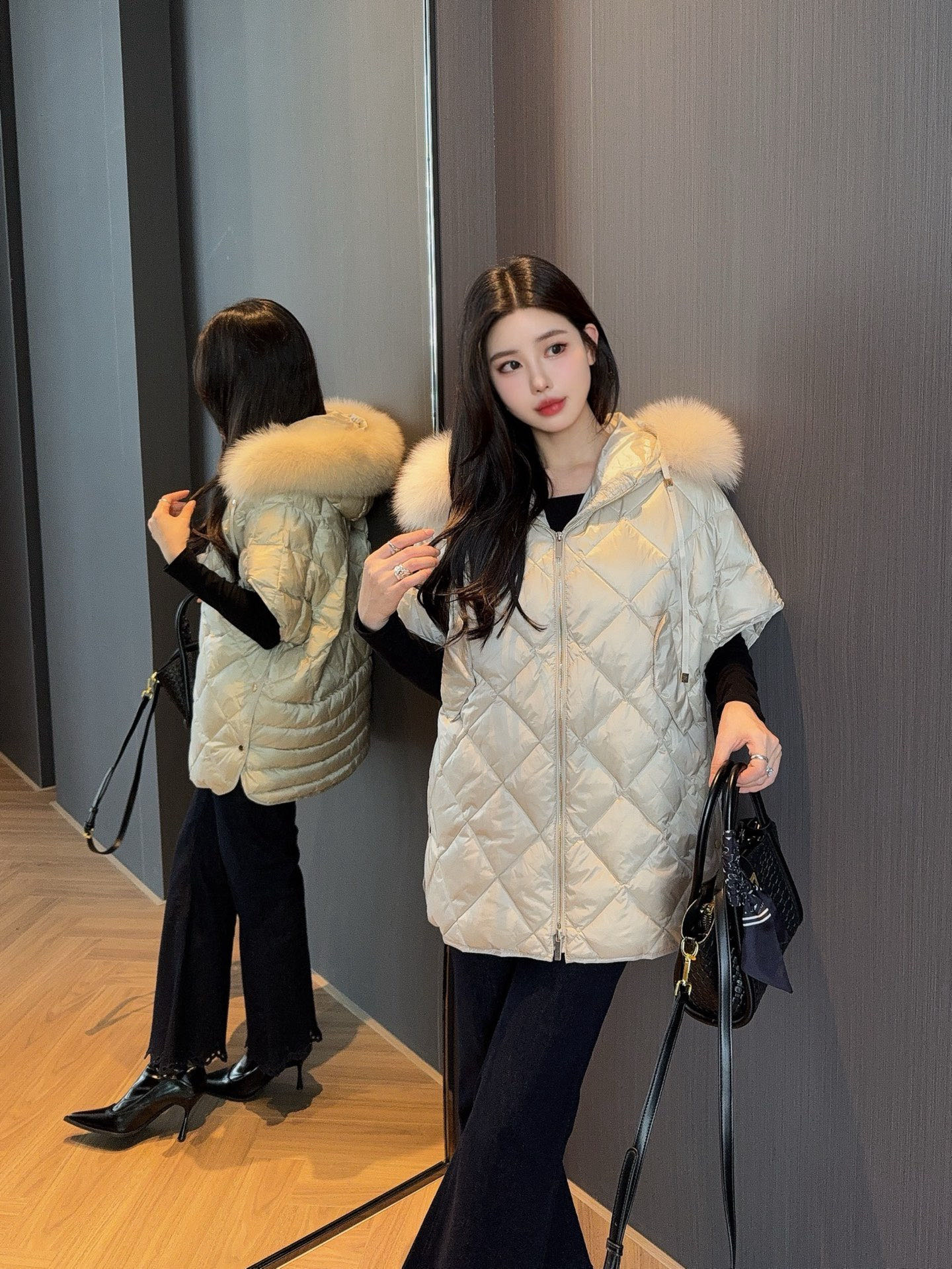 Max 26fw Hooded Down Vest