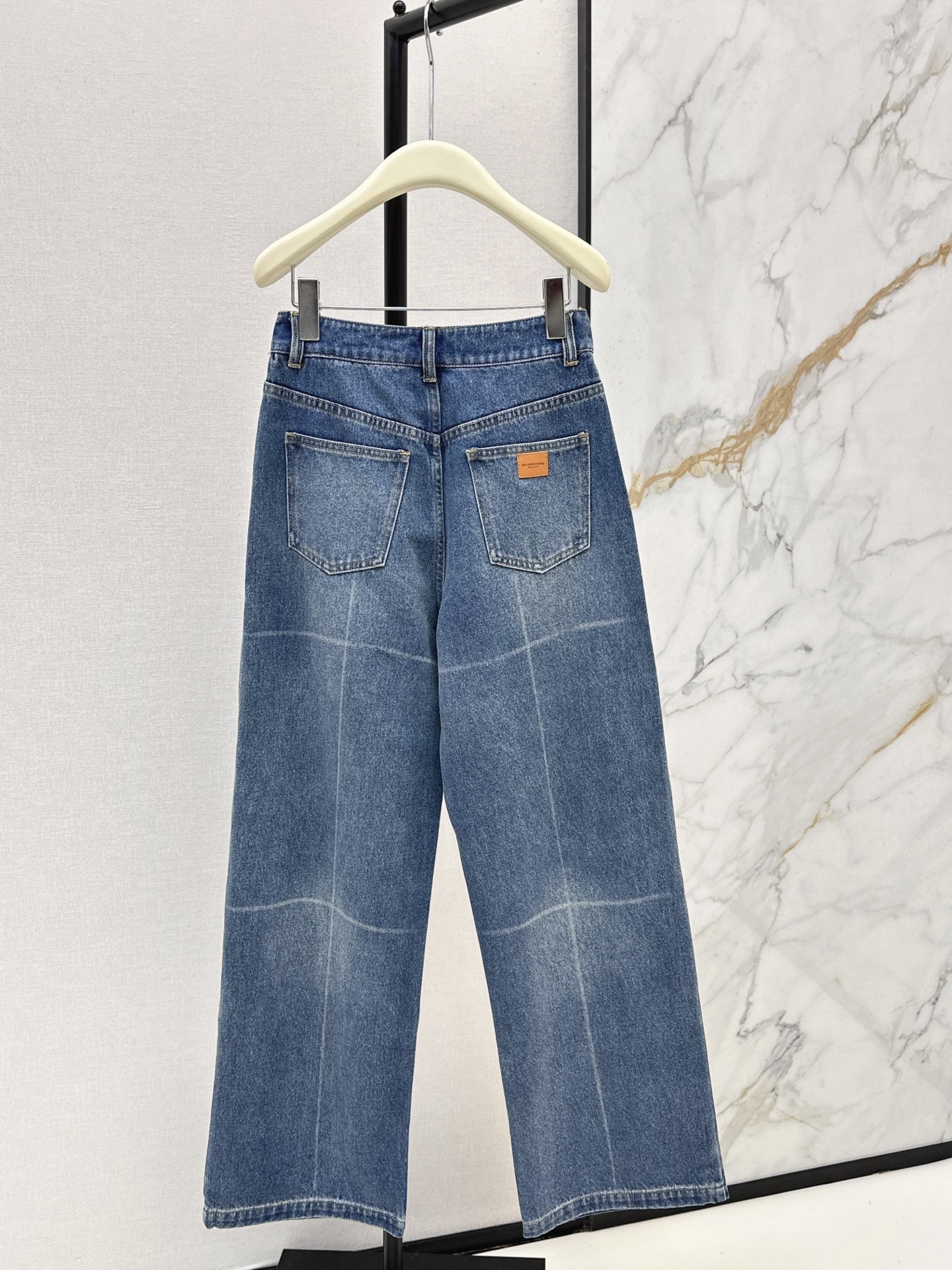 Alex 26fw straight-leg jeans