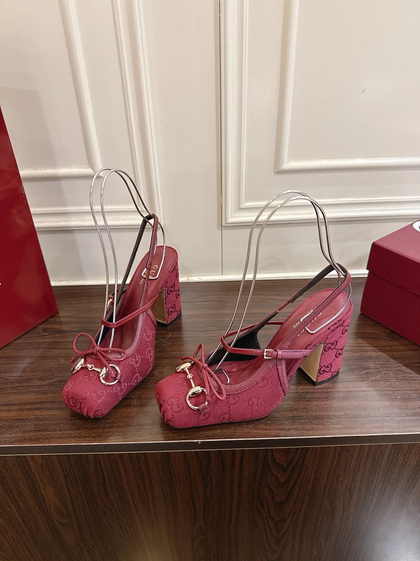 Guc 25fw pumps