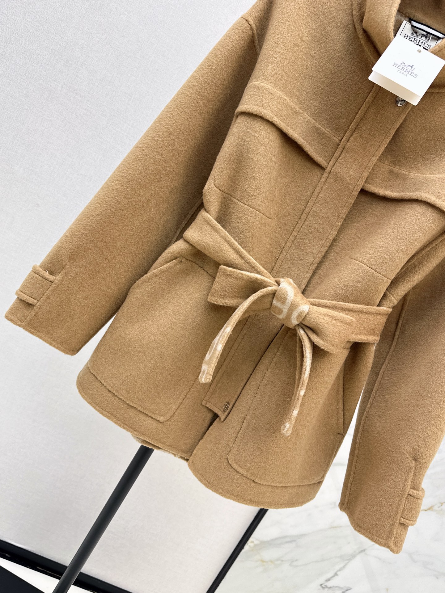 Her 26fw belted overcoats