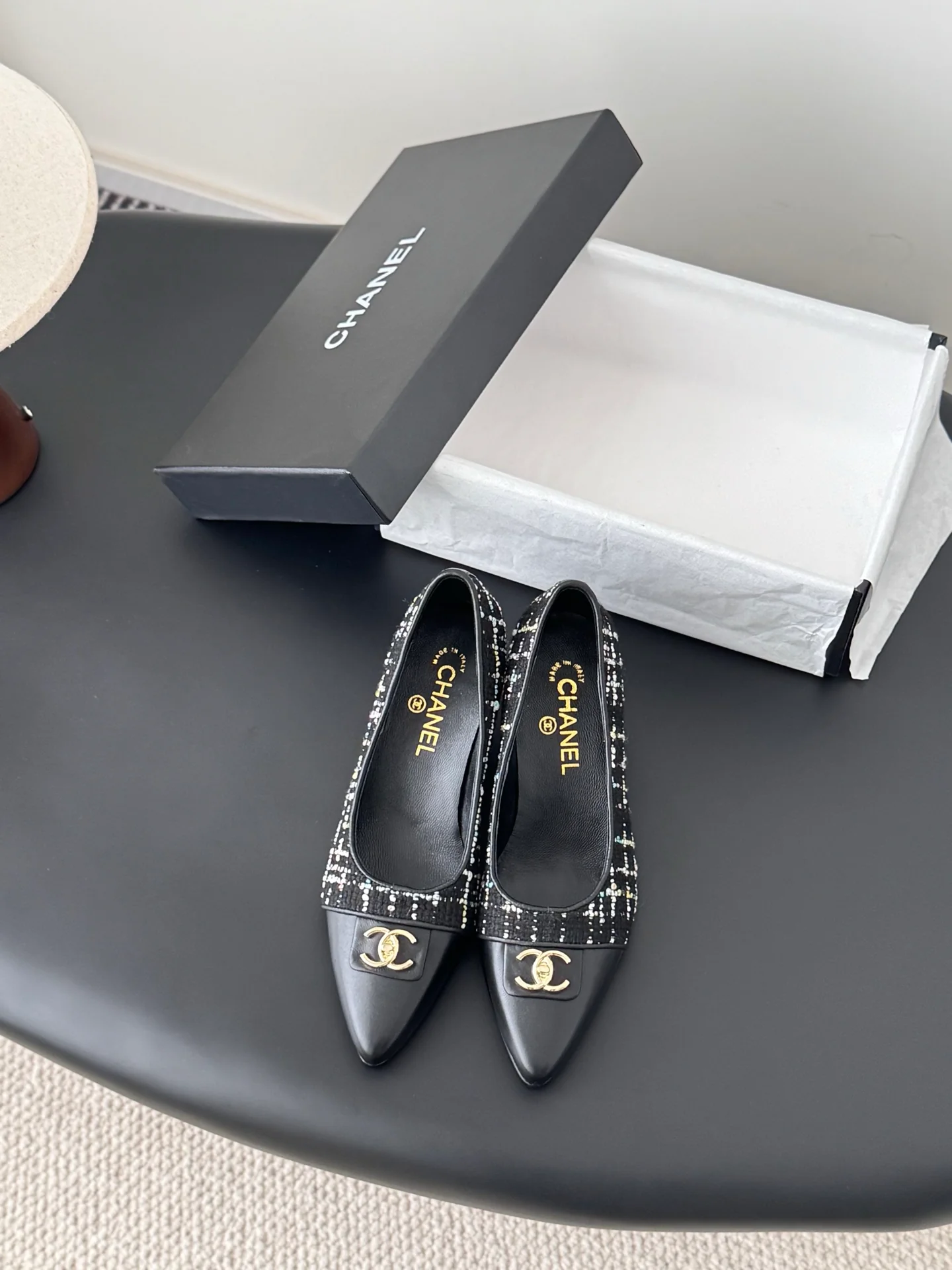 Chan 26ss kitten heel