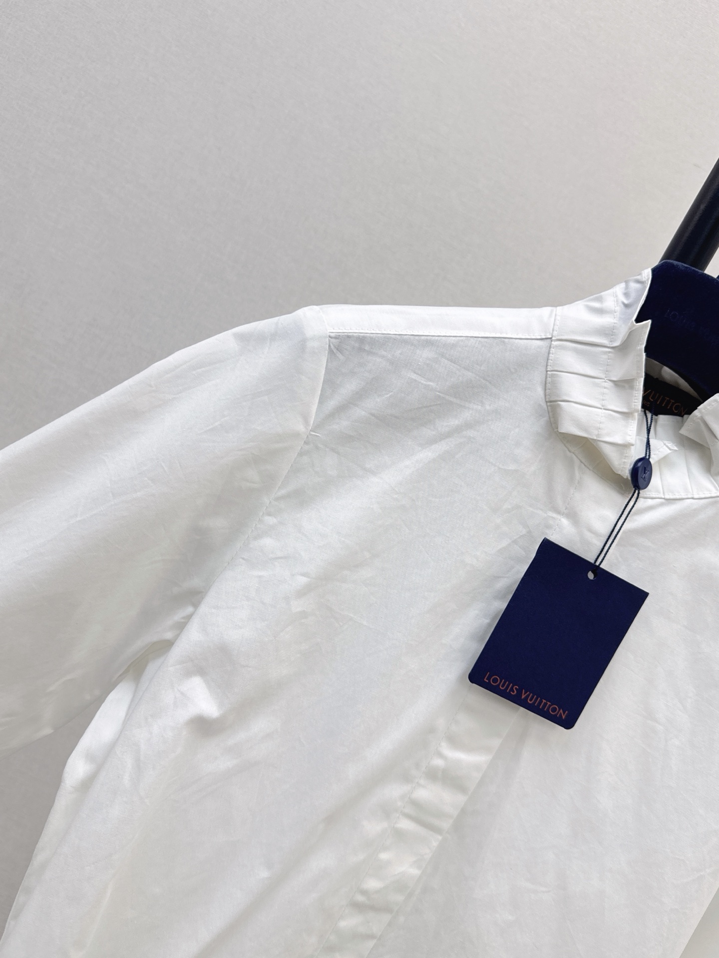 Loui 26fw stand collar shirt