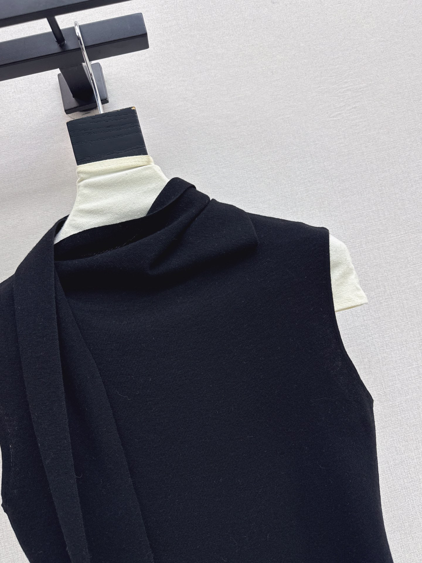 Row 26fw sleeveless knit vest