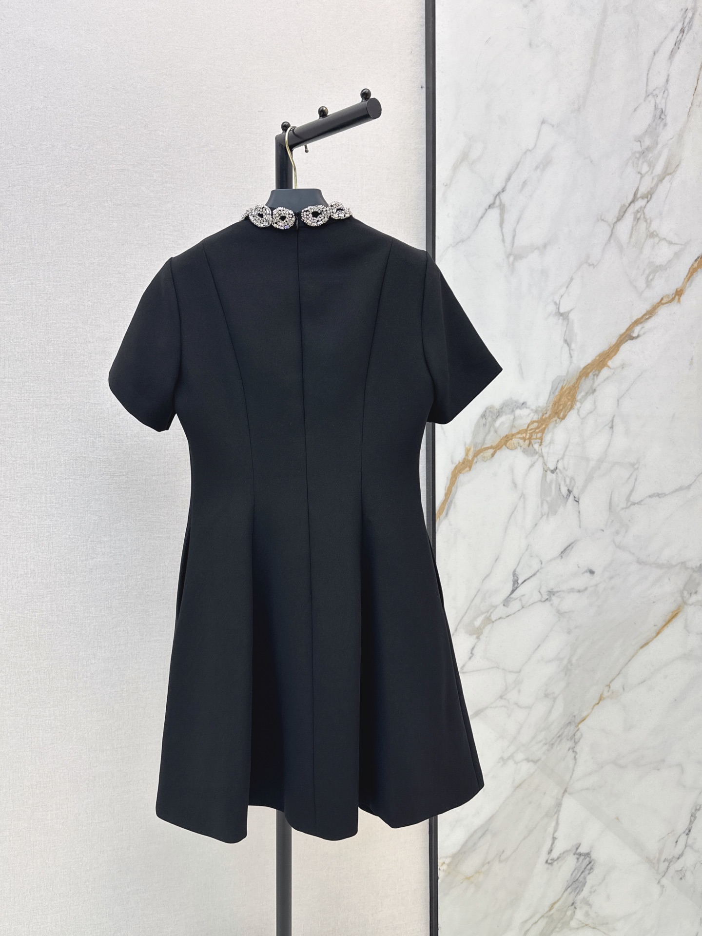 Valen 26fw rhinestone dress
