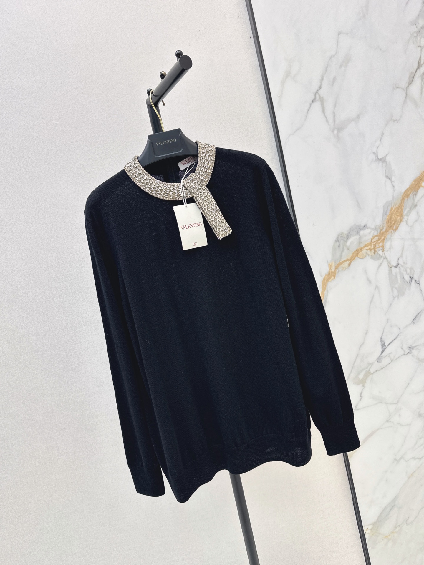 Valen 26fw rhinestone beading knitwear