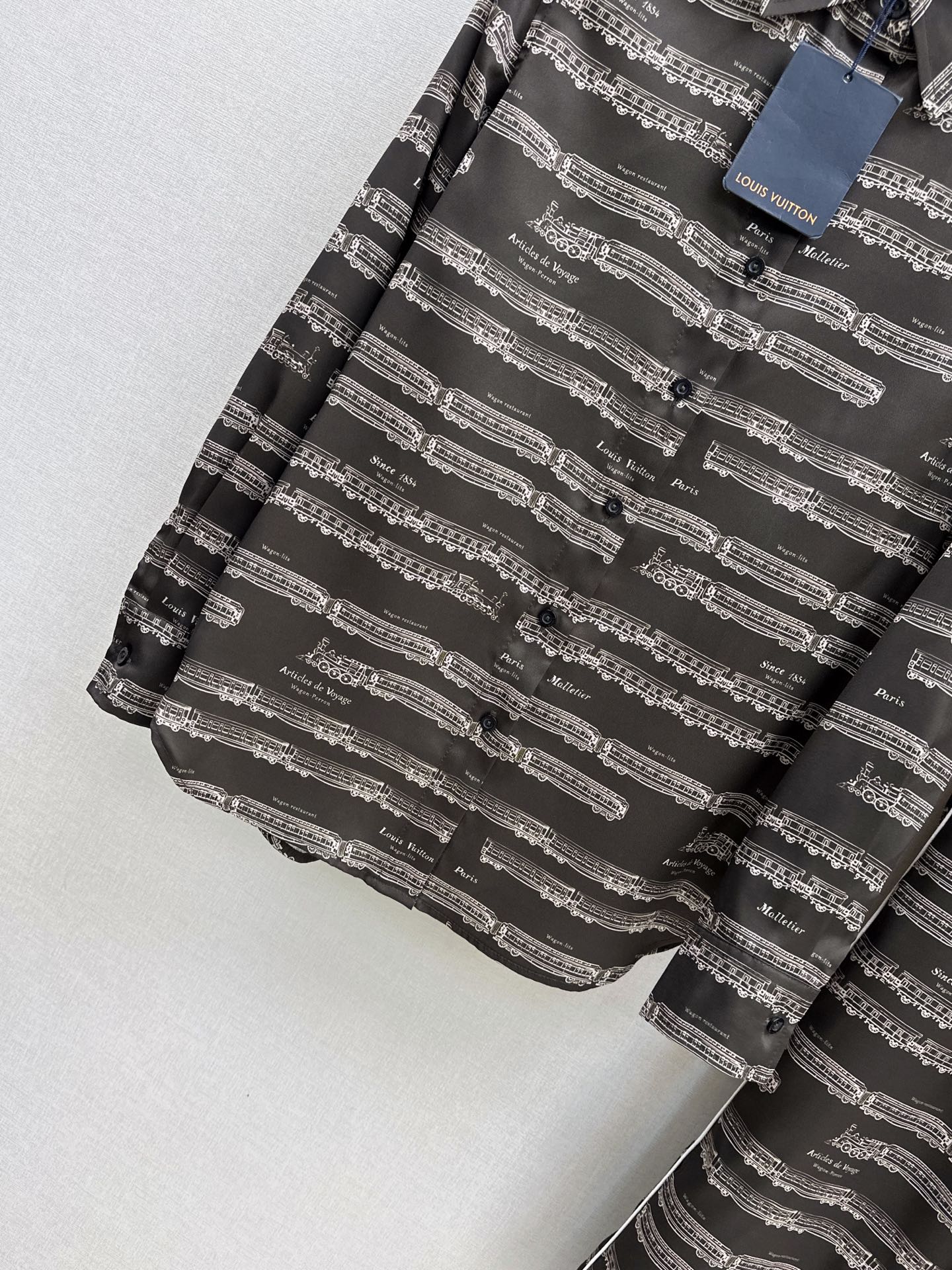 Loui 26fw print shirt pant sets