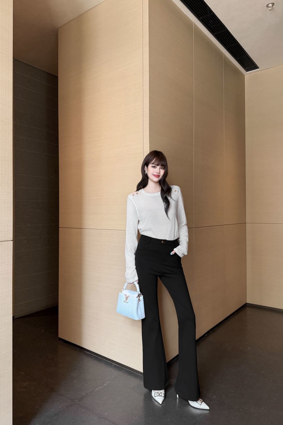 Loui 26fw basic tee