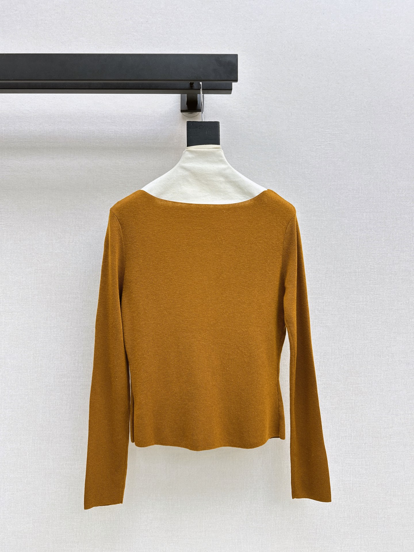 ES 26fw lace embroidery knit sweater