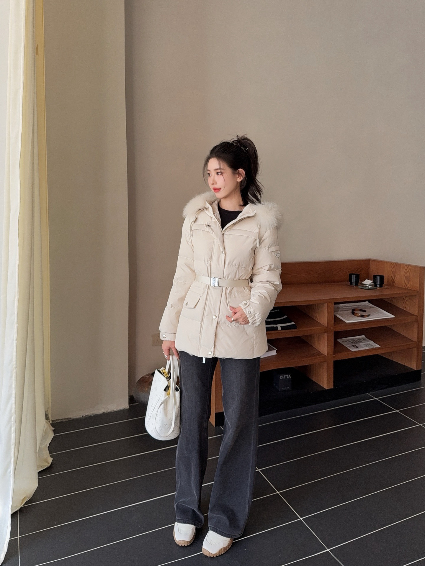 Pra 26fw hooded down jacket