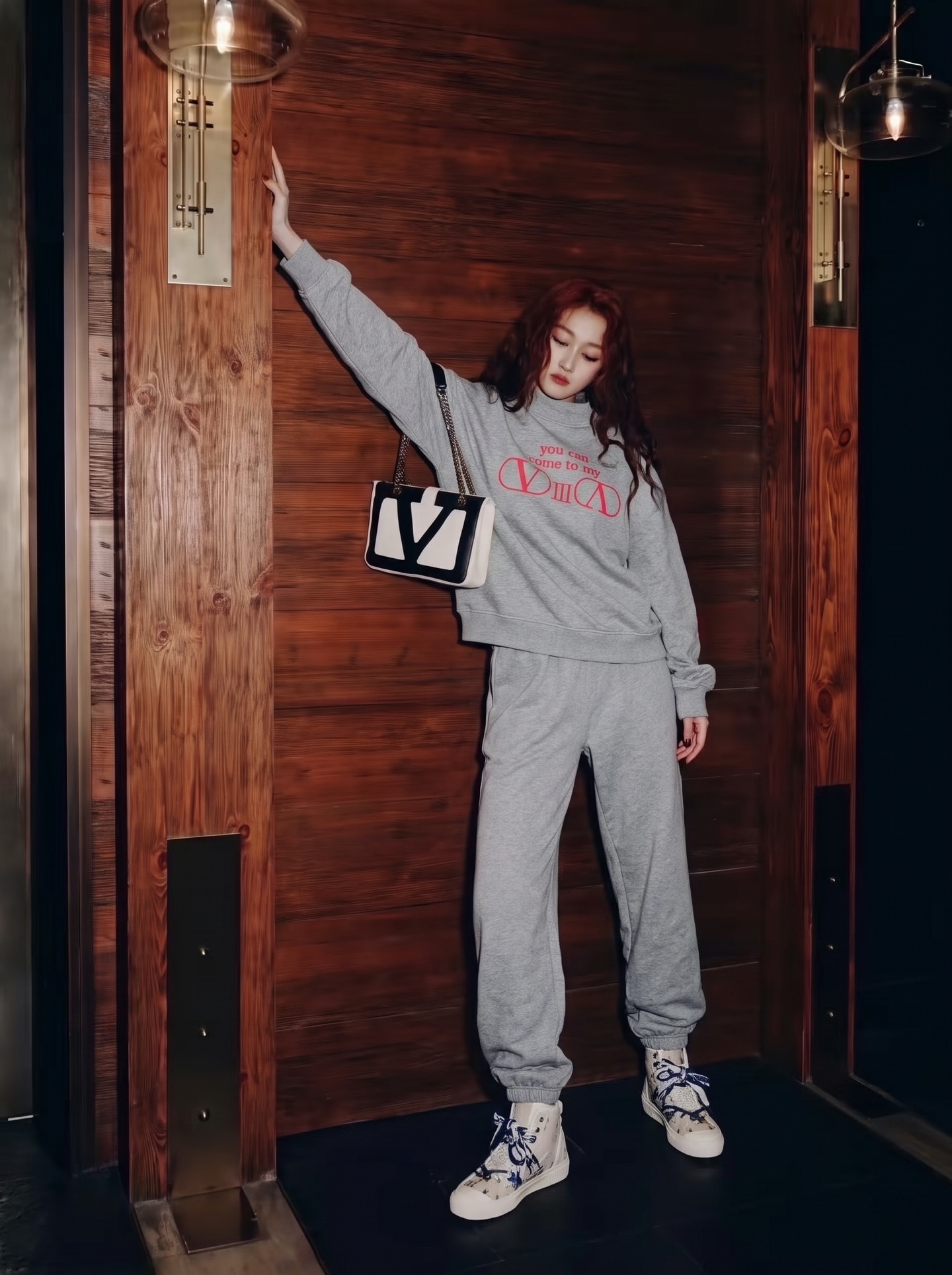 Valen 26fw print sweatshirt pants sets