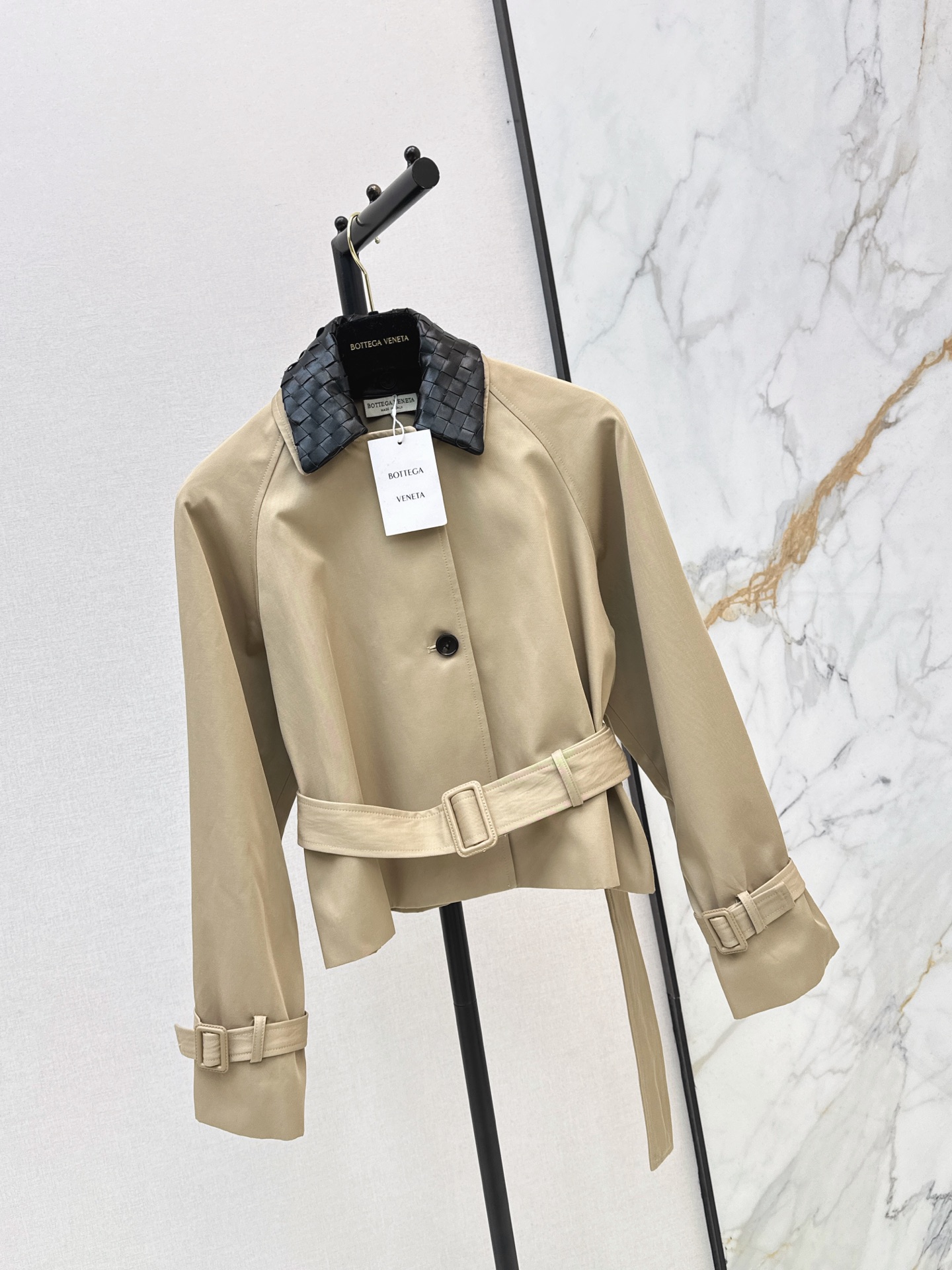 Bott 26fw cropped trench coats